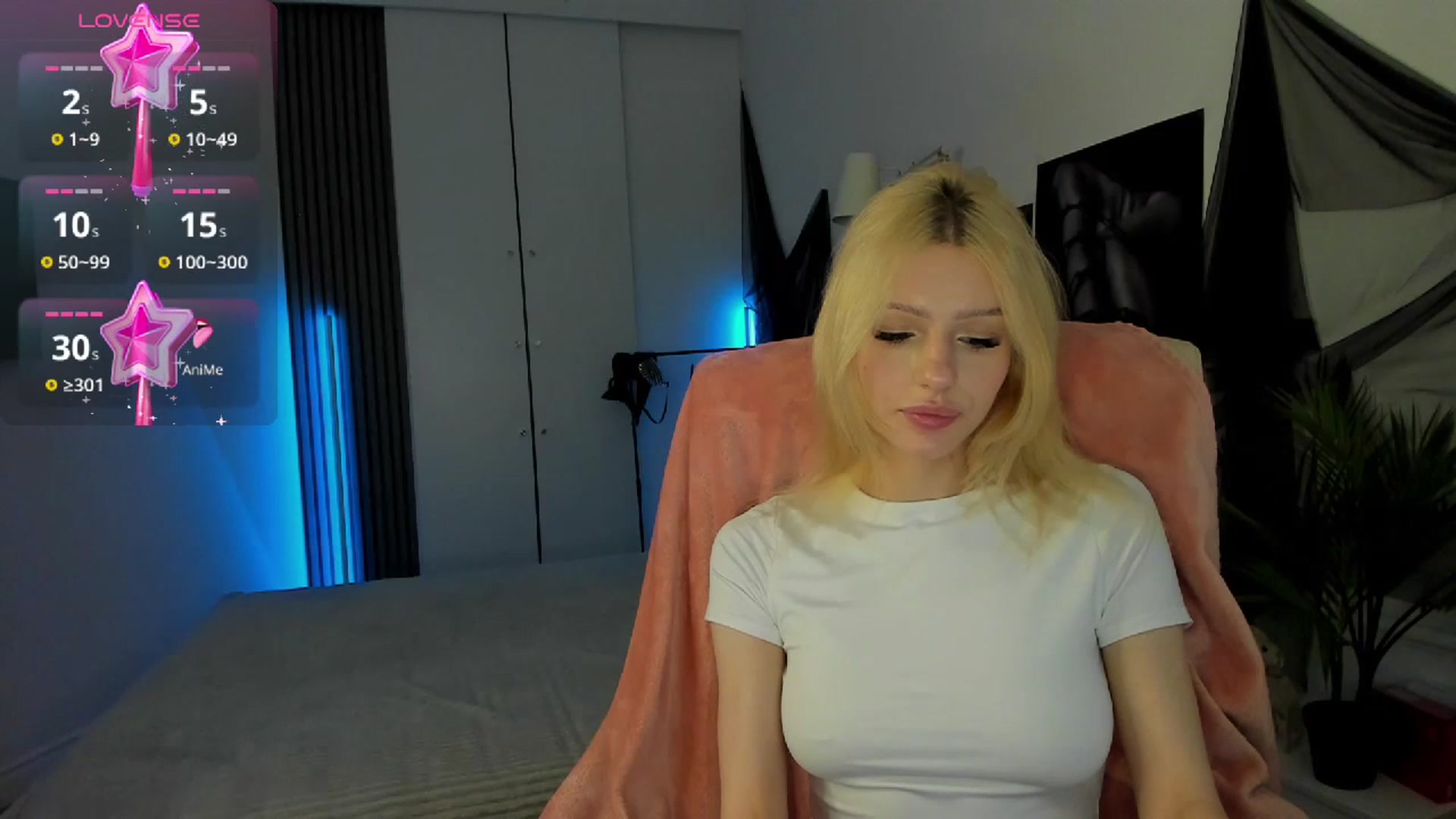 Gallery image thumbnail from NekoWhite's myfreecams stream on, 04/21/2026, 12:42 image 2 of 20