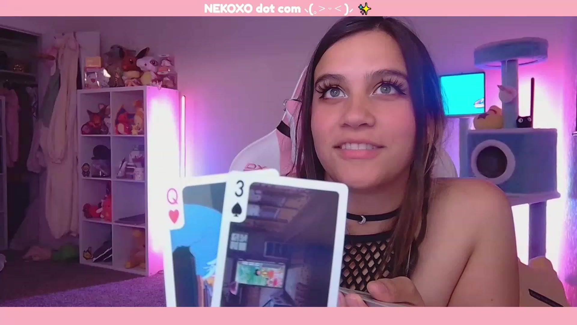 Gallery image thumbnail from Nekobeanxo's myfreecams stream on, 11/22/2022, 03:22 image 15 of 20