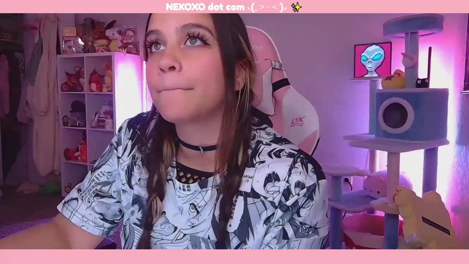 Gallery image thumbnail from Nekobeanxo's myfreecams stream on, 11/22/2022, 03:22 image 7 of 20