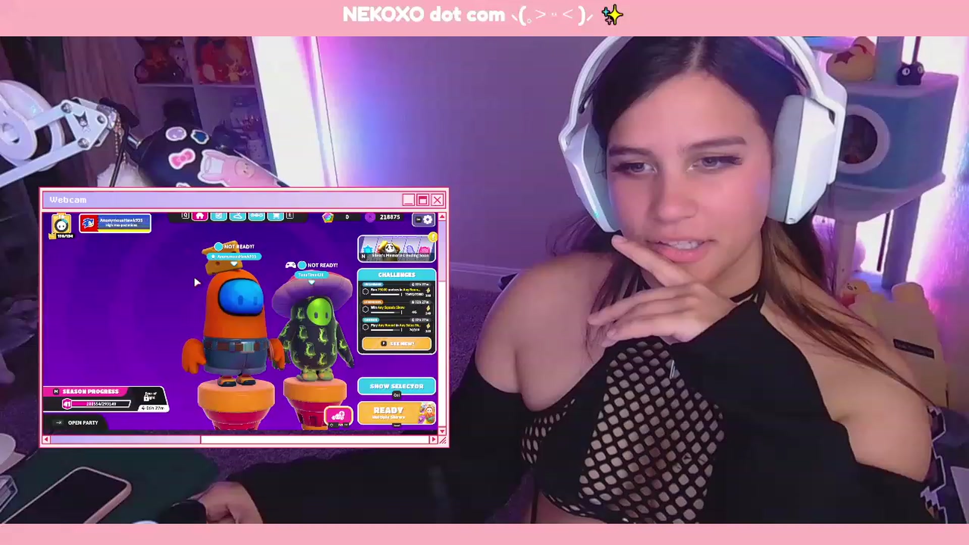 Gallery image thumbnail from Nekobeanxo's myfreecams stream on, 11/22/2022, 06:49 image 17 of 20