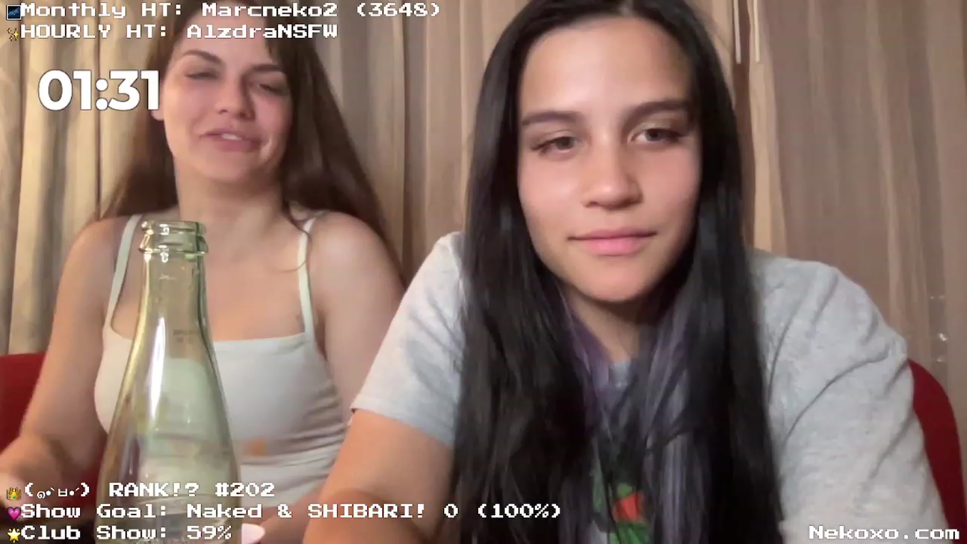 Gallery image thumbnail from Nekobeanxo's myfreecams stream on, 05/19/2023, 03:39 image 16 of 20