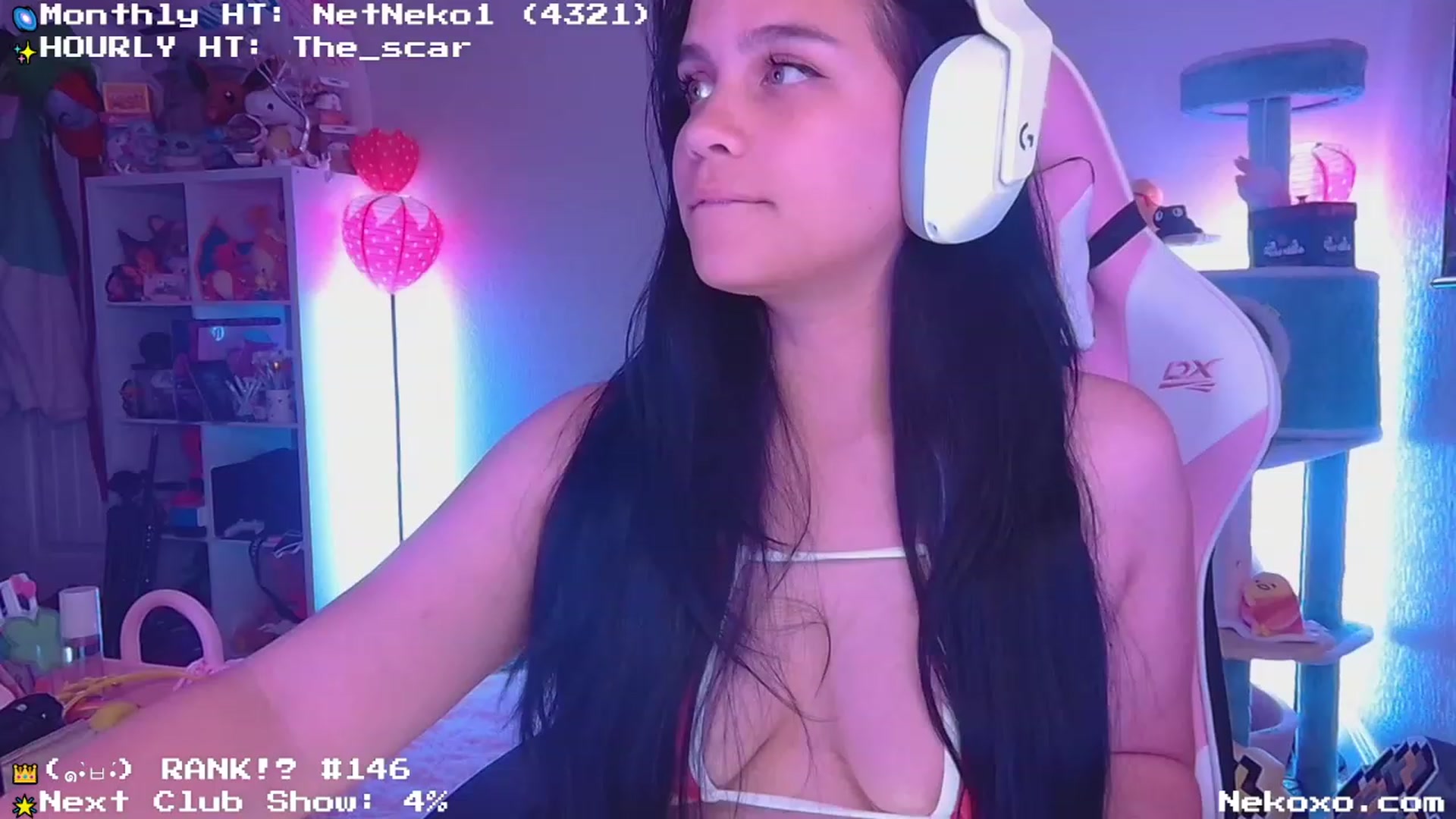 Gallery image thumbnail from Nekobeanxo's myfreecams stream on, 06/02/2023, 03:40 image 10 of 20