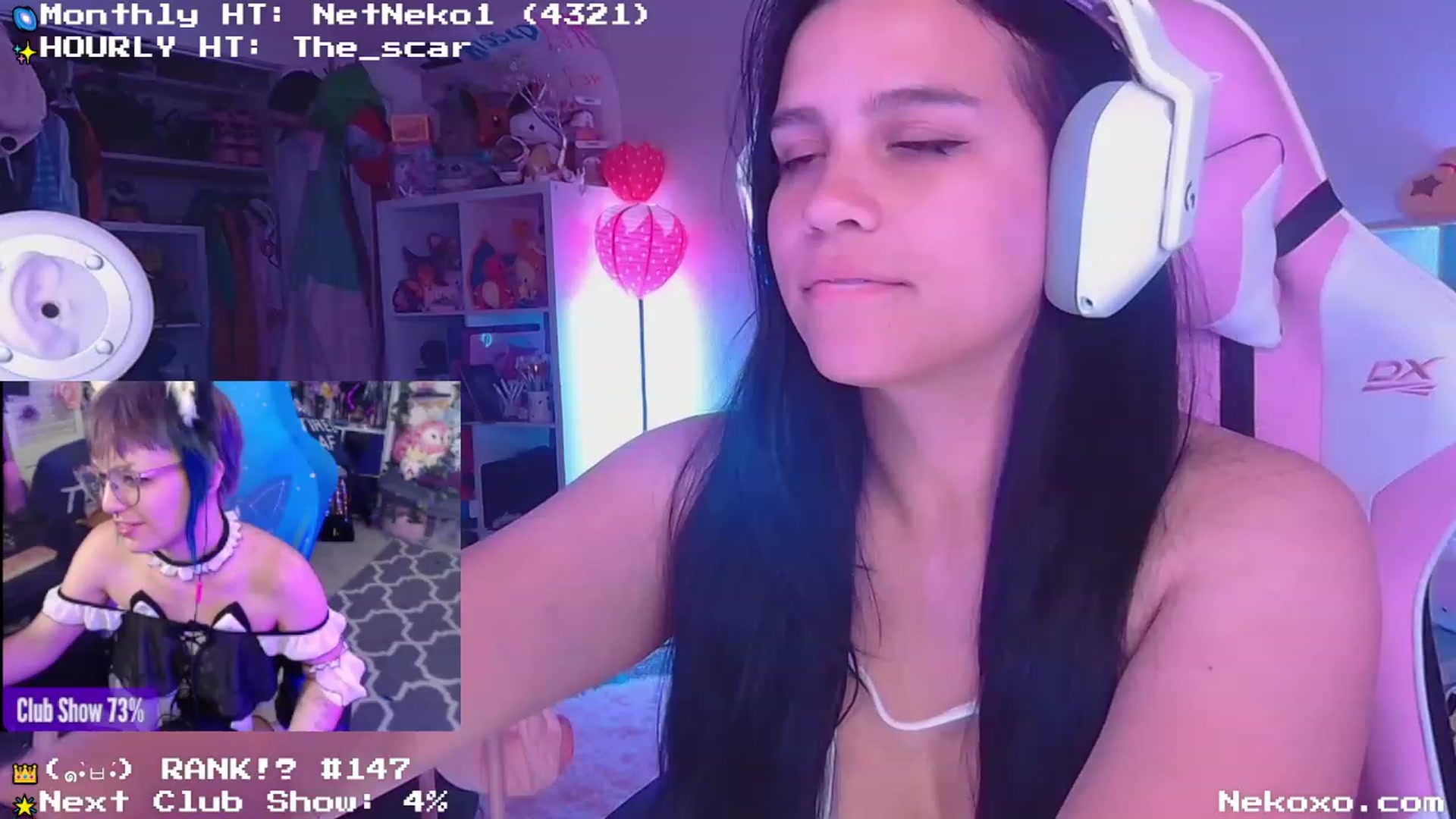 Gallery image thumbnail from Nekobeanxo's myfreecams stream on, 06/02/2023, 03:40 image 12 of 20