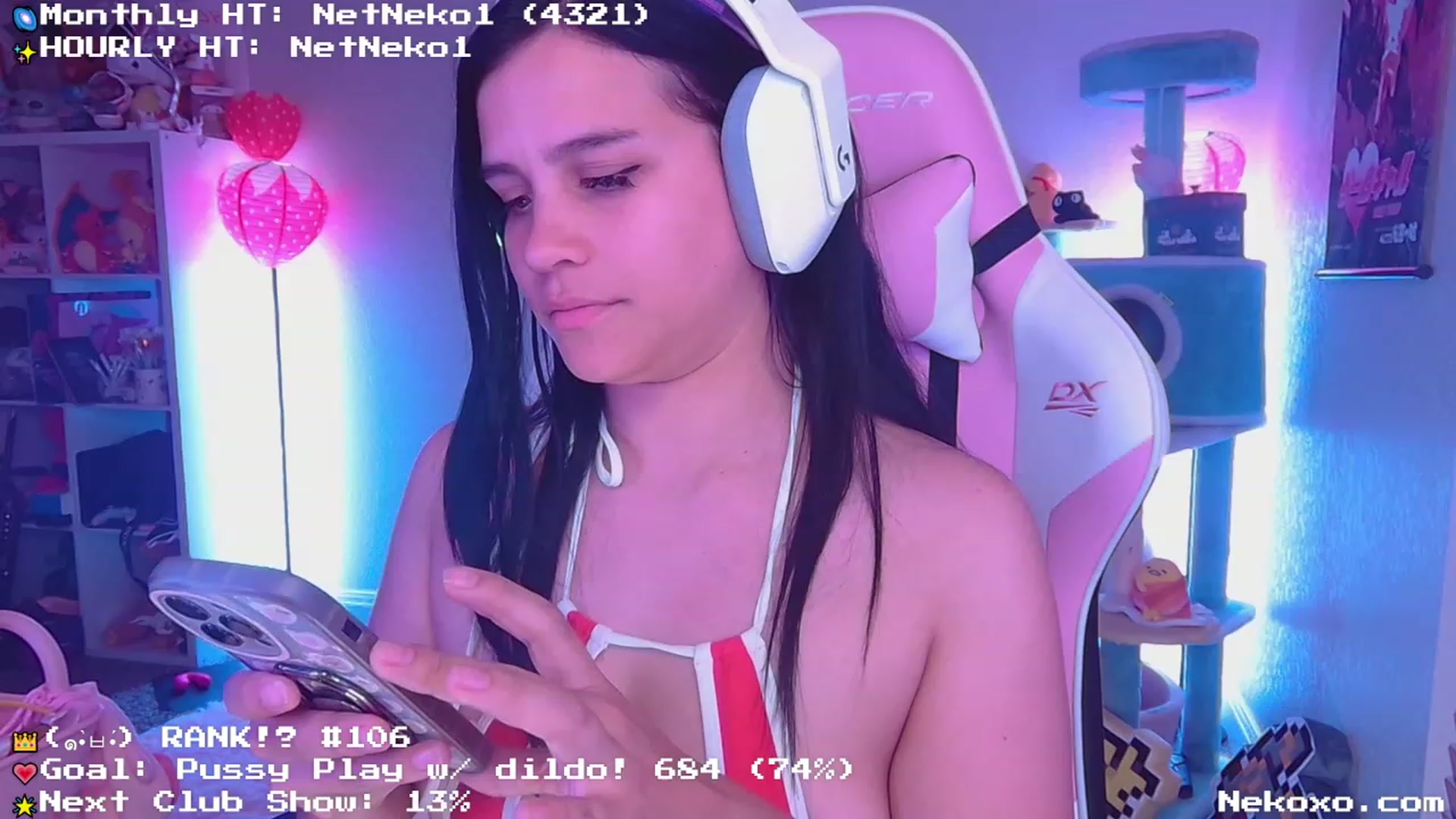 Gallery image thumbnail from Nekobeanxo's myfreecams stream on, 06/02/2023, 06:26 image 11 of 20