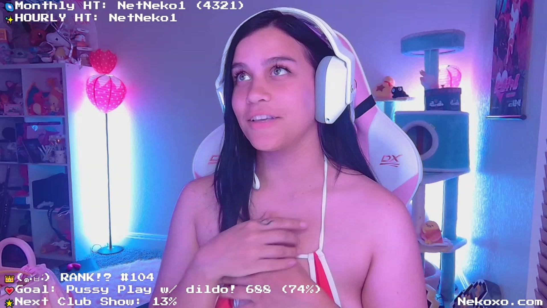 Gallery image thumbnail from Nekobeanxo's myfreecams stream on, 06/02/2023, 06:26 image 9 of 20