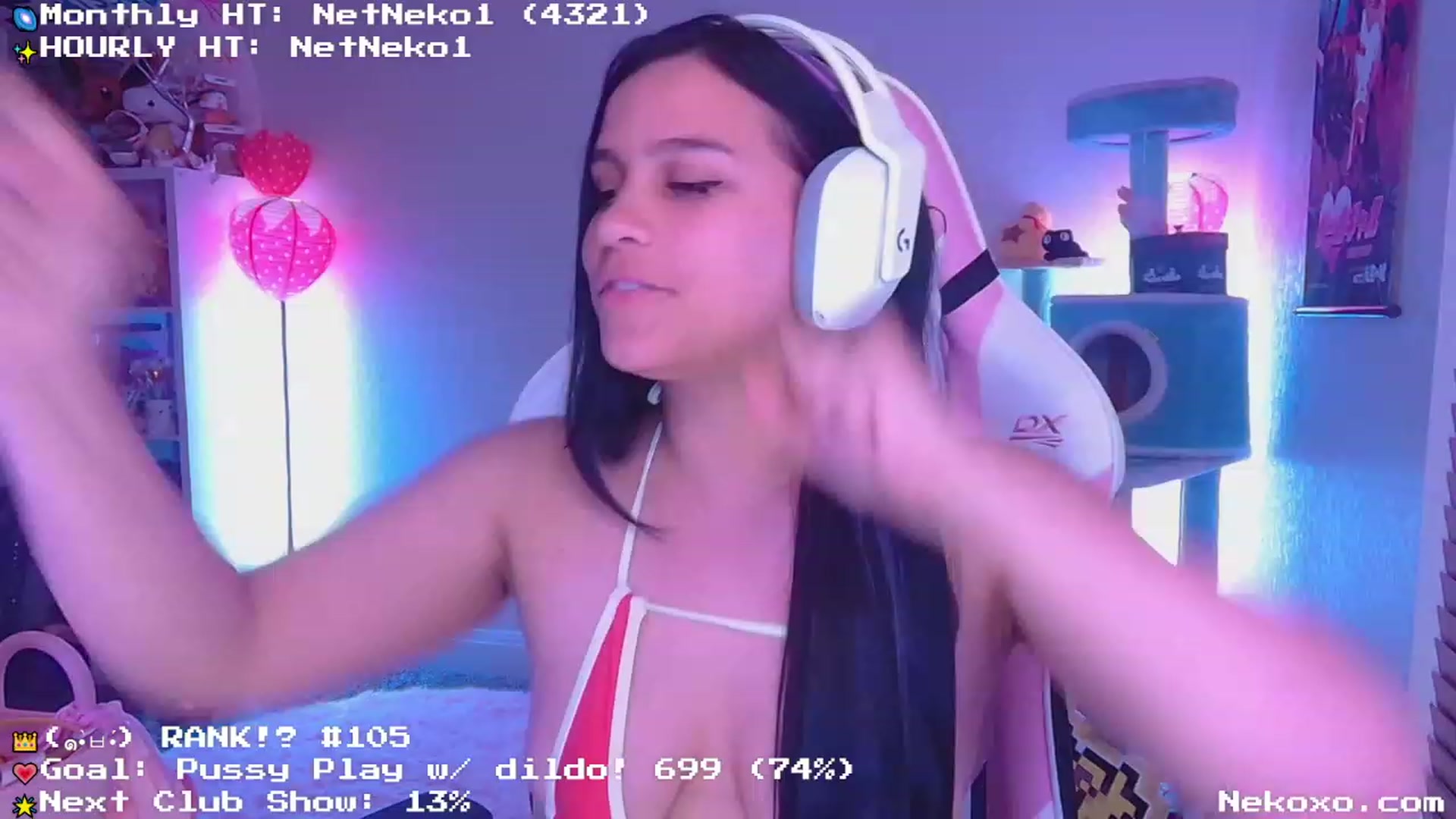 Gallery image thumbnail from Nekobeanxo's myfreecams stream on, 06/02/2023, 06:26 image 6 of 20