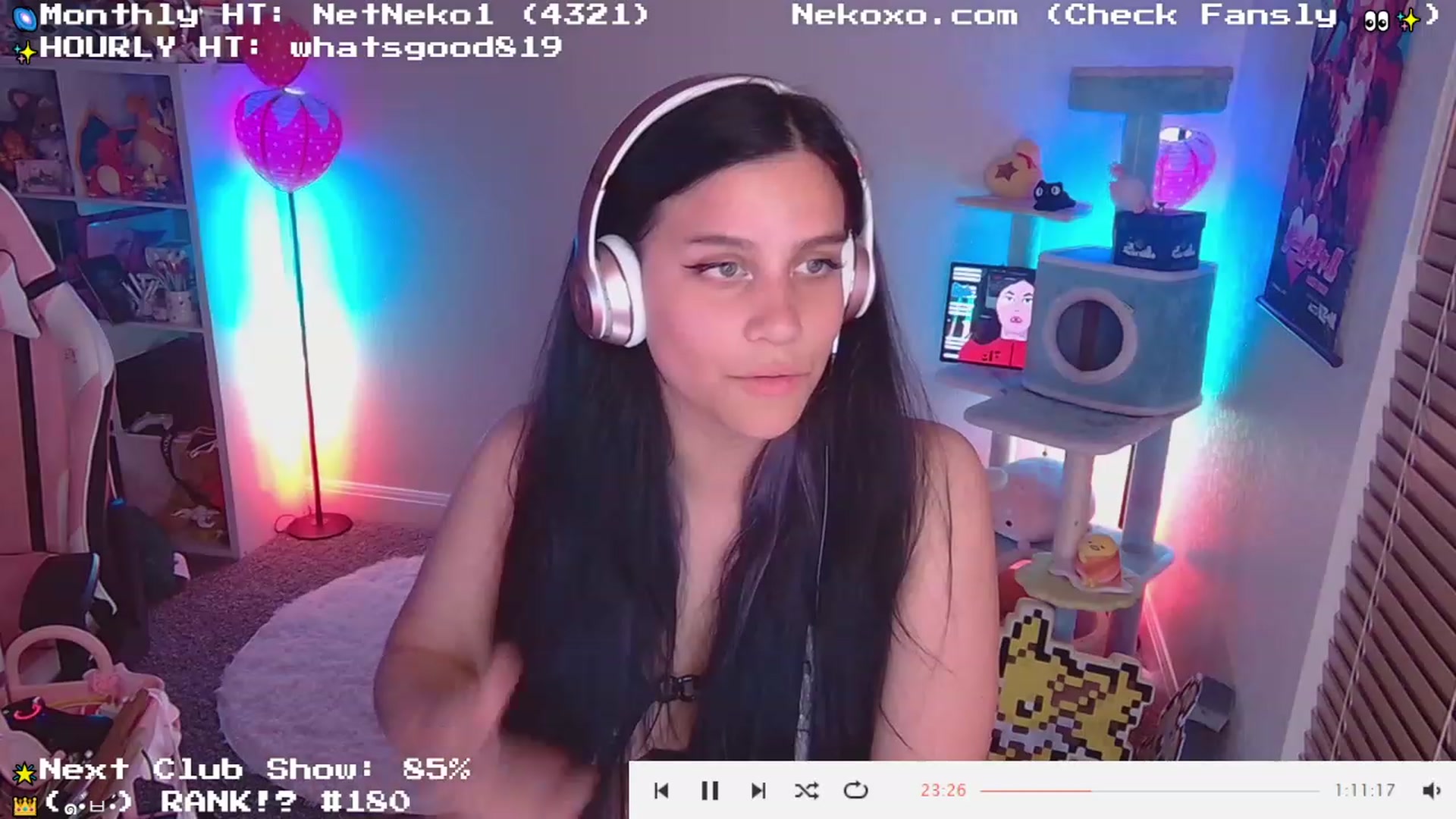 Gallery image thumbnail from Nekobeanxo's myfreecams stream on, 06/08/2023, 07:54 image 12 of 20