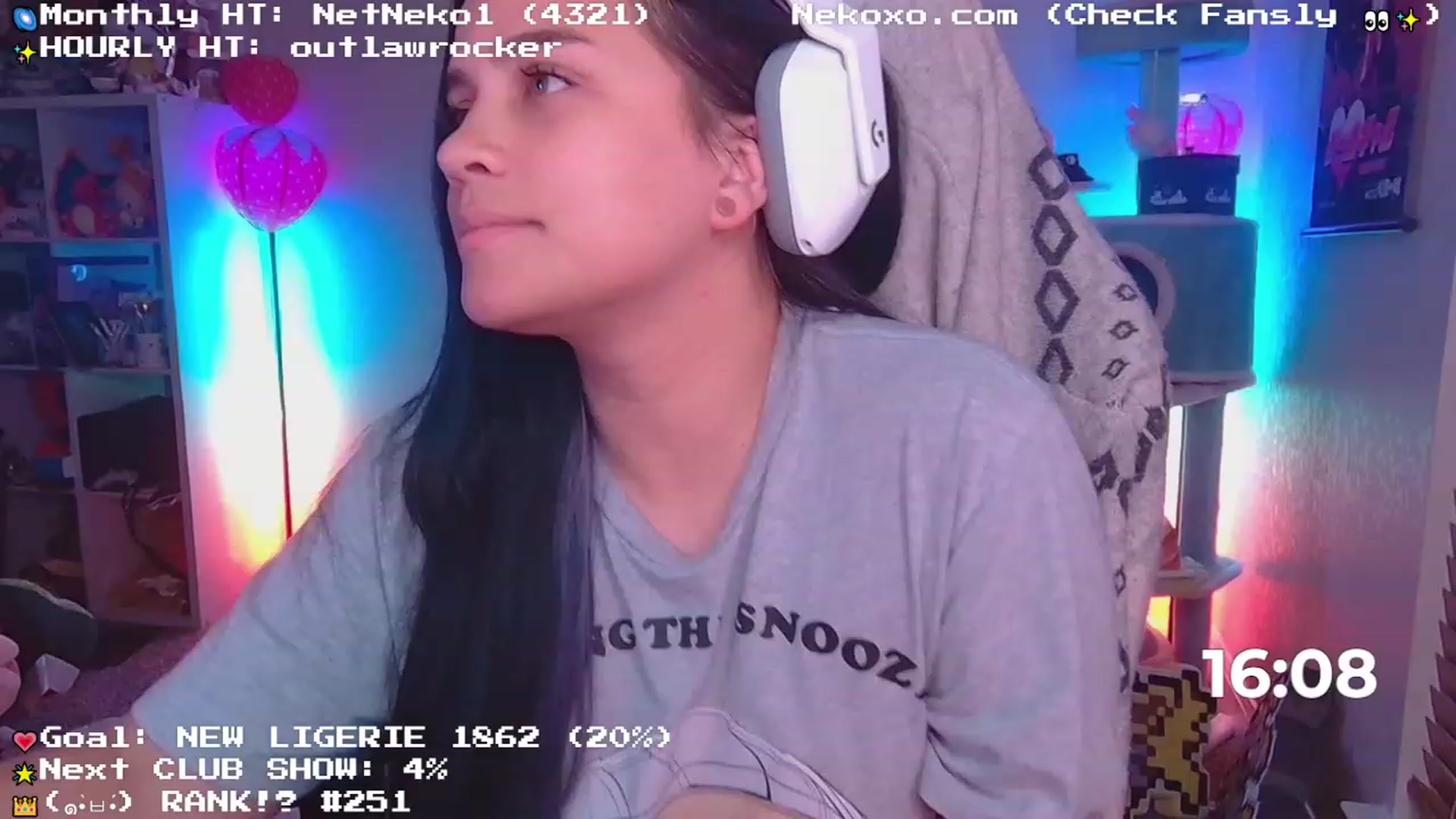 Gallery image thumbnail from Nekobeanxo's myfreecams stream on, 06/12/2023, 04:40 image 9 of 20