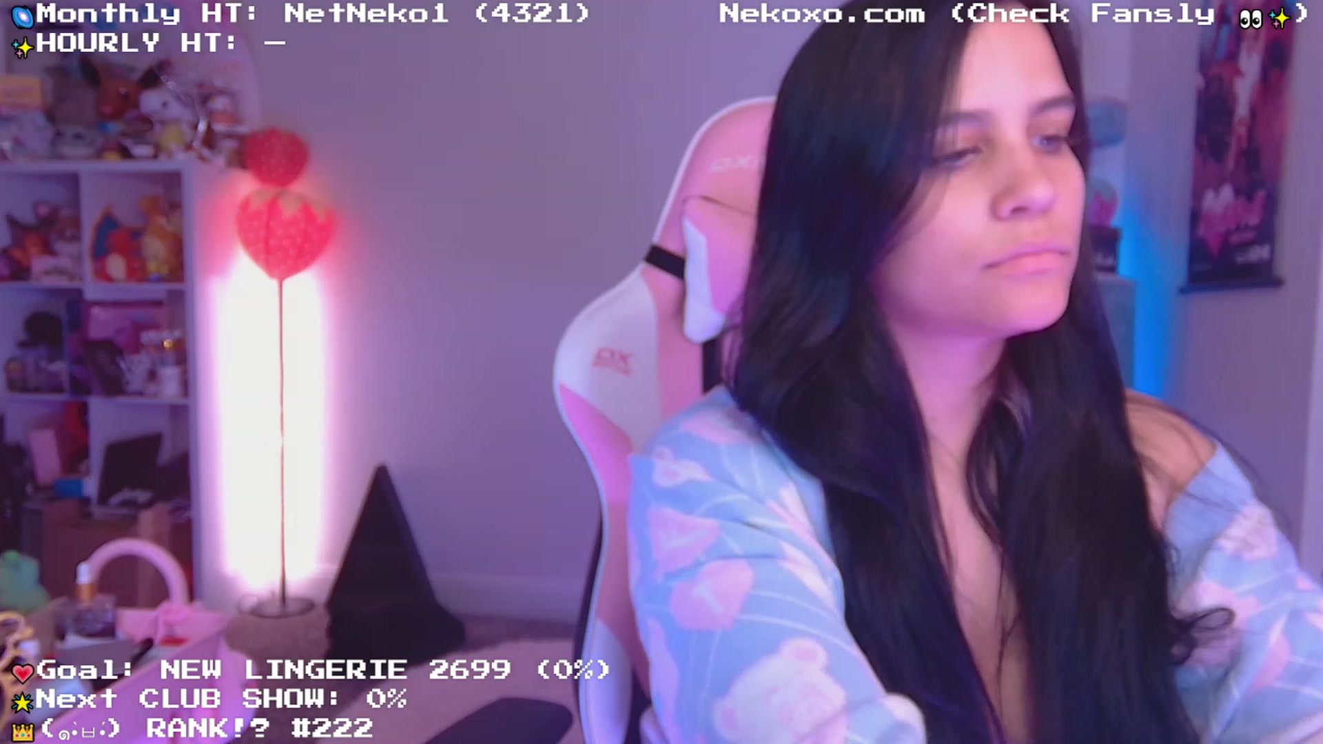 Gallery image thumbnail from Nekobeanxo's myfreecams stream on, 06/19/2023, 02:18 image 1 of 20
