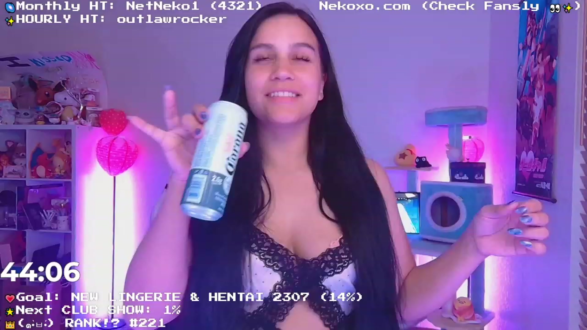 Gallery image thumbnail from Nekobeanxo's myfreecams stream on, 06/19/2023, 04:07 image 15 of 20