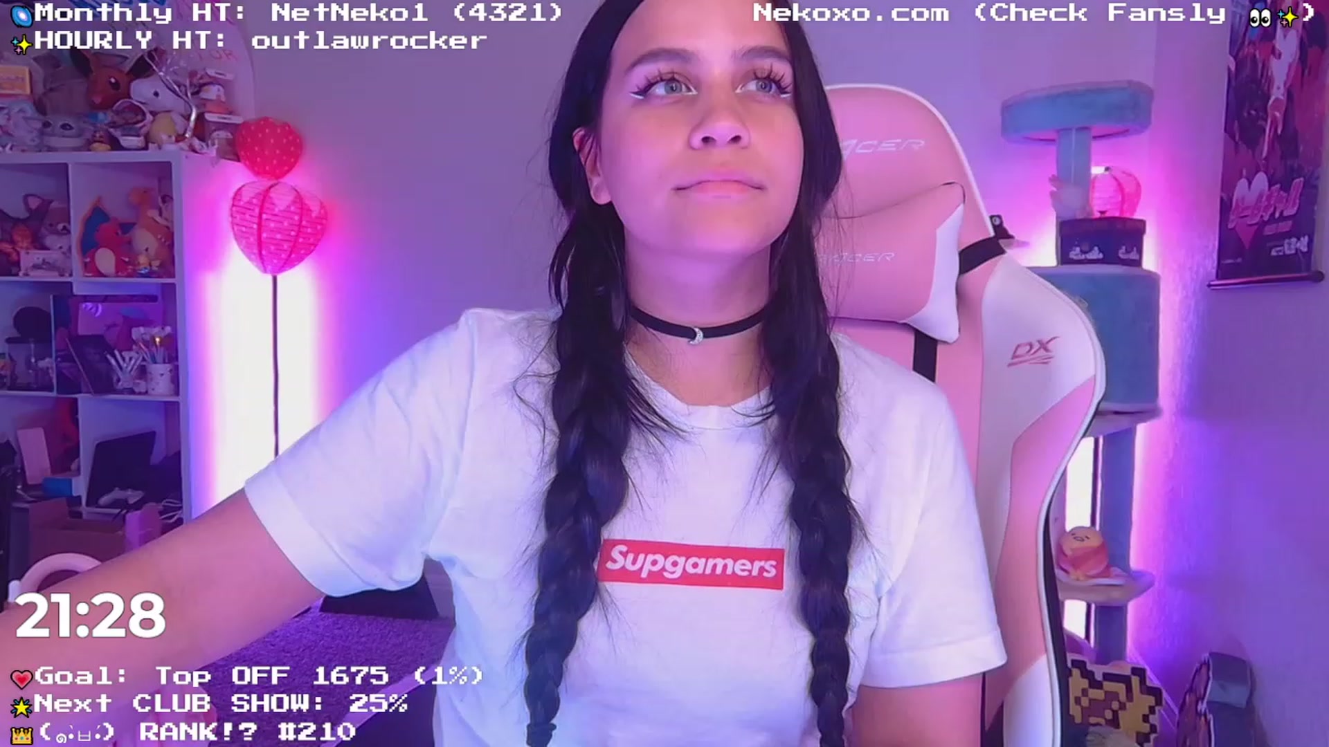 Gallery image thumbnail from Nekobeanxo's myfreecams stream on, 06/20/2023, 04:54 image 3 of 20