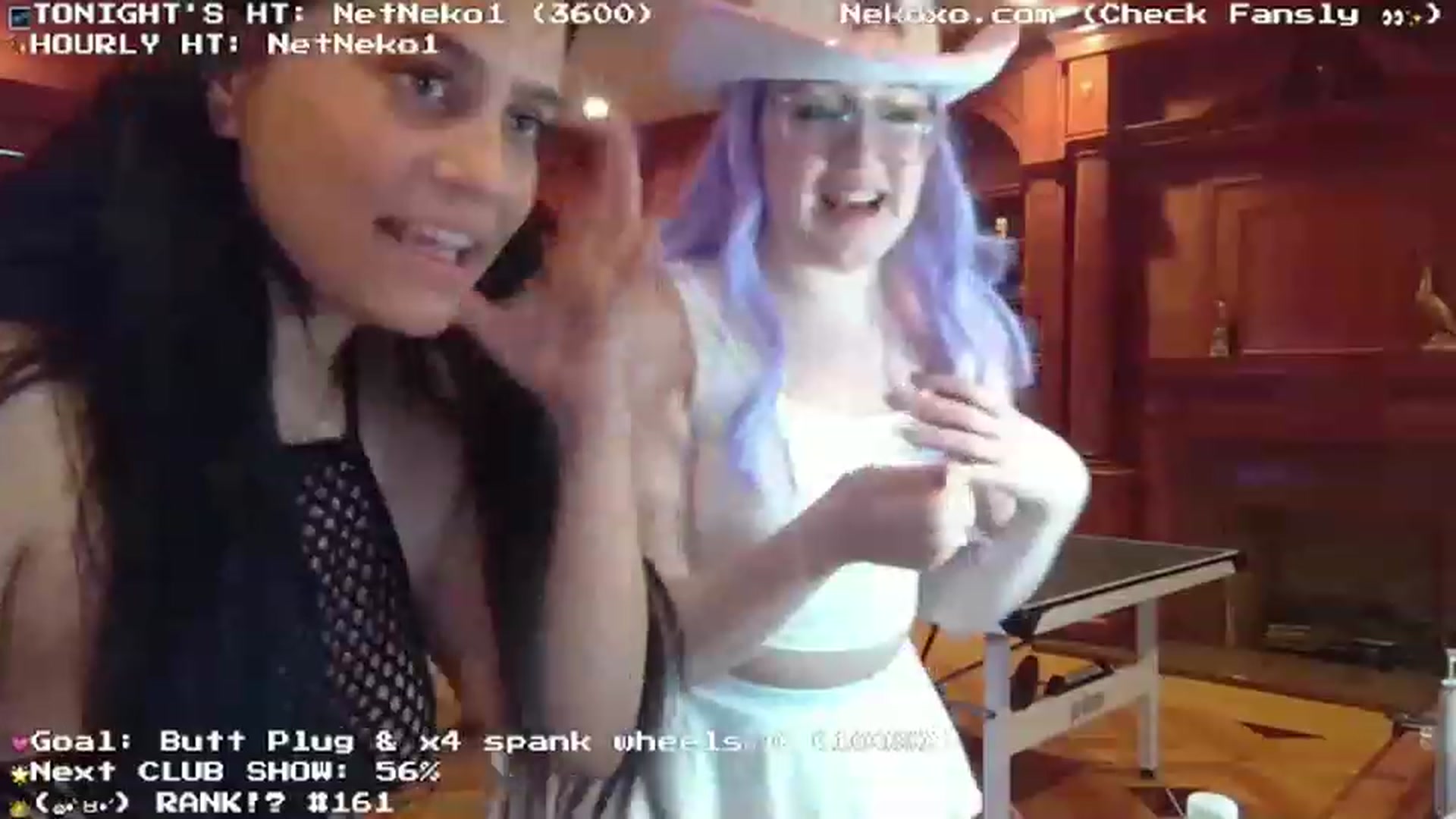 Gallery image thumbnail from Nekobeanxo's myfreecams stream on, 06/26/2023, 05:27 image 6 of 20