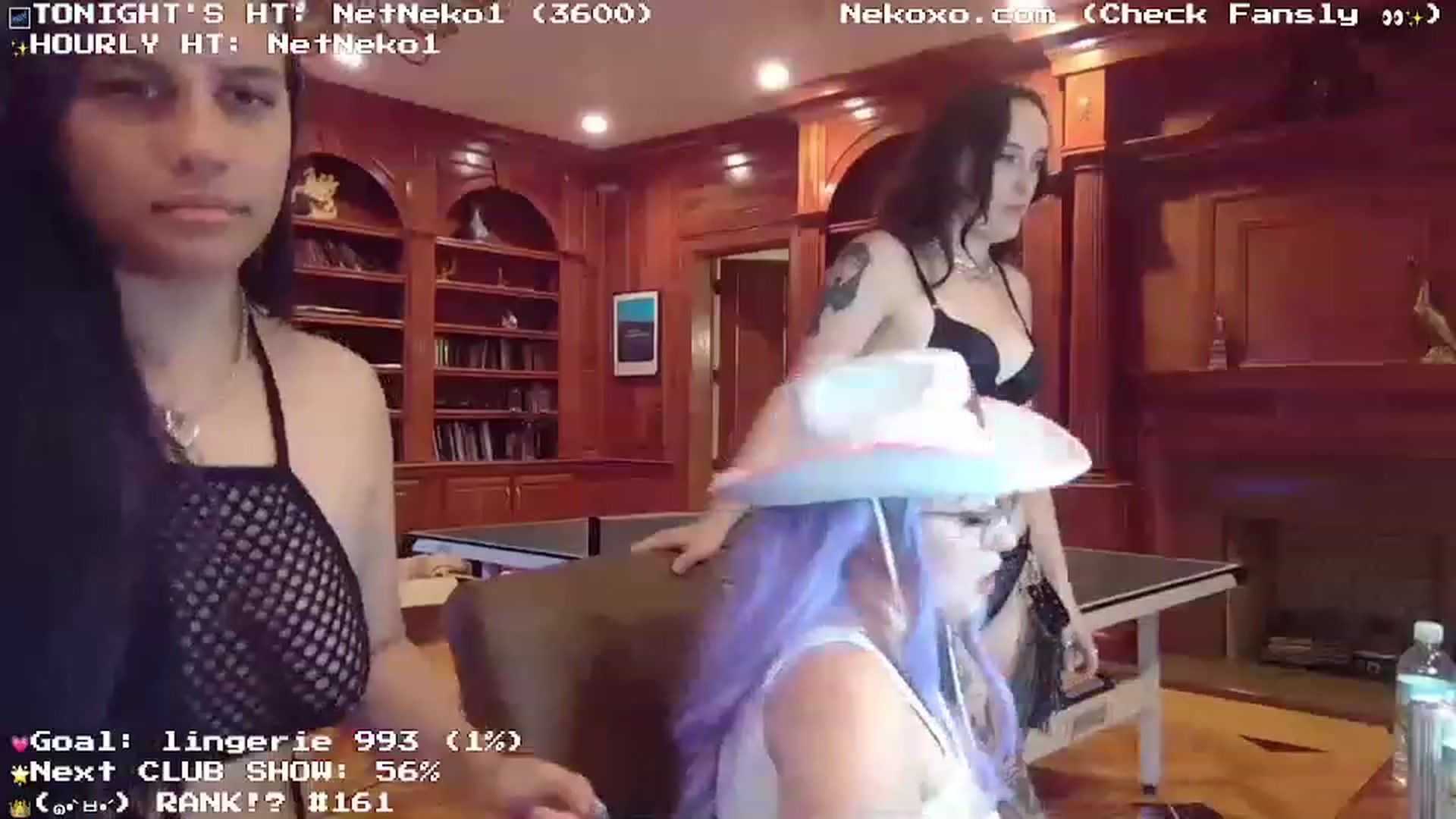 Gallery image thumbnail from Nekobeanxo's myfreecams stream on, 06/26/2023, 05:27 image 11 of 20
