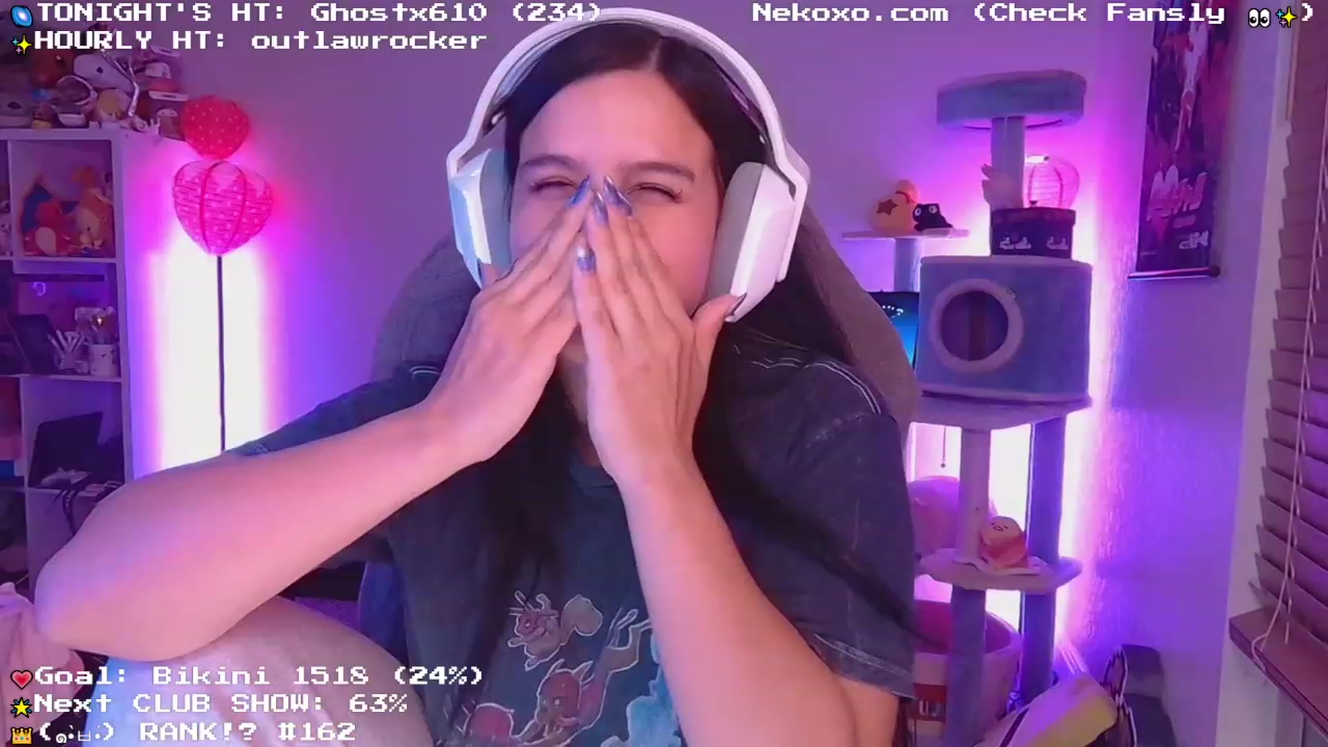 Gallery image thumbnail from Nekobeanxo's myfreecams stream on, 06/28/2023, 04:52 image 13 of 20