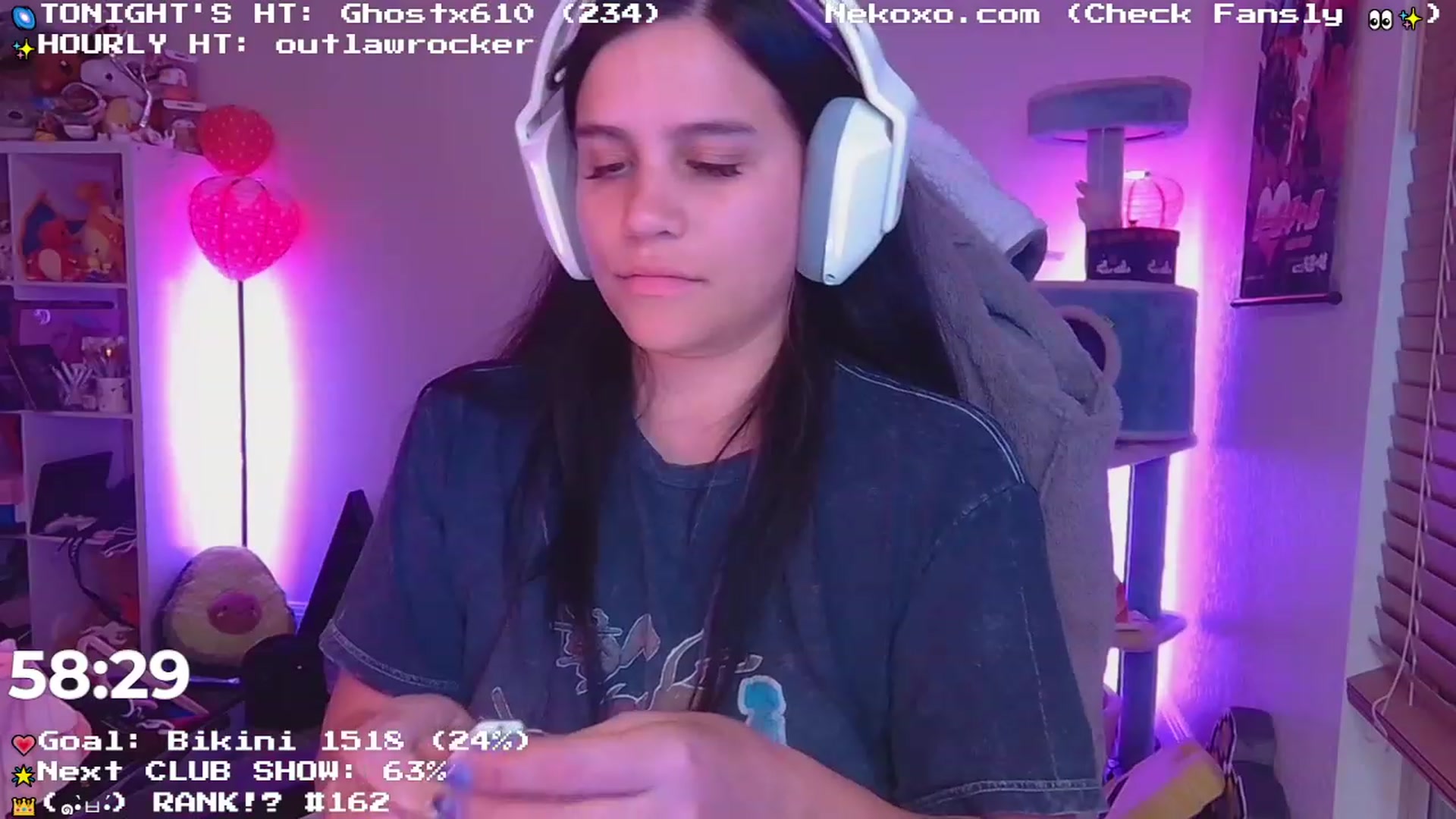 Gallery image thumbnail from Nekobeanxo's myfreecams stream on, 06/28/2023, 04:52 image 17 of 20