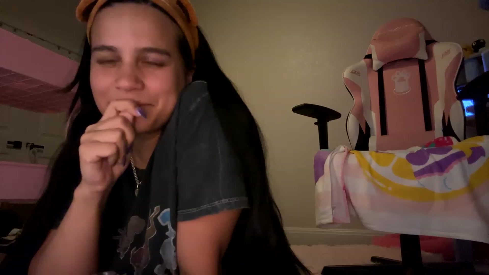 Gallery image thumbnail from Nekobeanxo's myfreecams stream on, 06/29/2023, 09:01 image 11 of 20