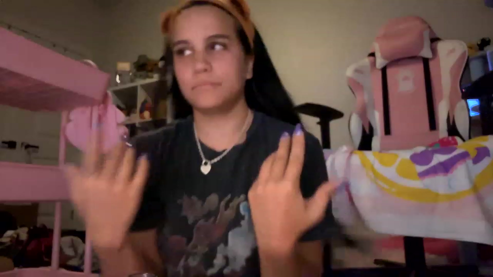 Gallery image thumbnail from Nekobeanxo's myfreecams stream on, 06/29/2023, 09:01 image 4 of 20
