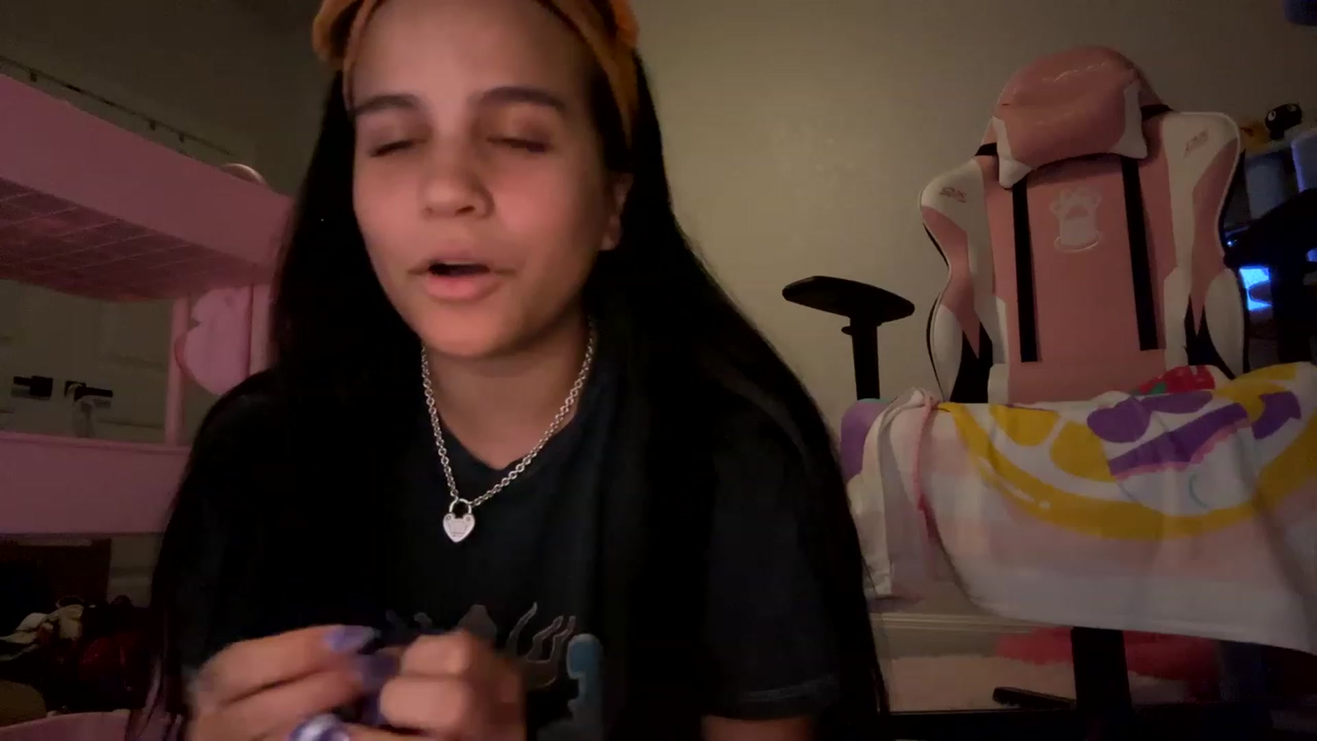 Gallery image thumbnail from Nekobeanxo's myfreecams stream on, 06/29/2023, 09:01 image 5 of 20