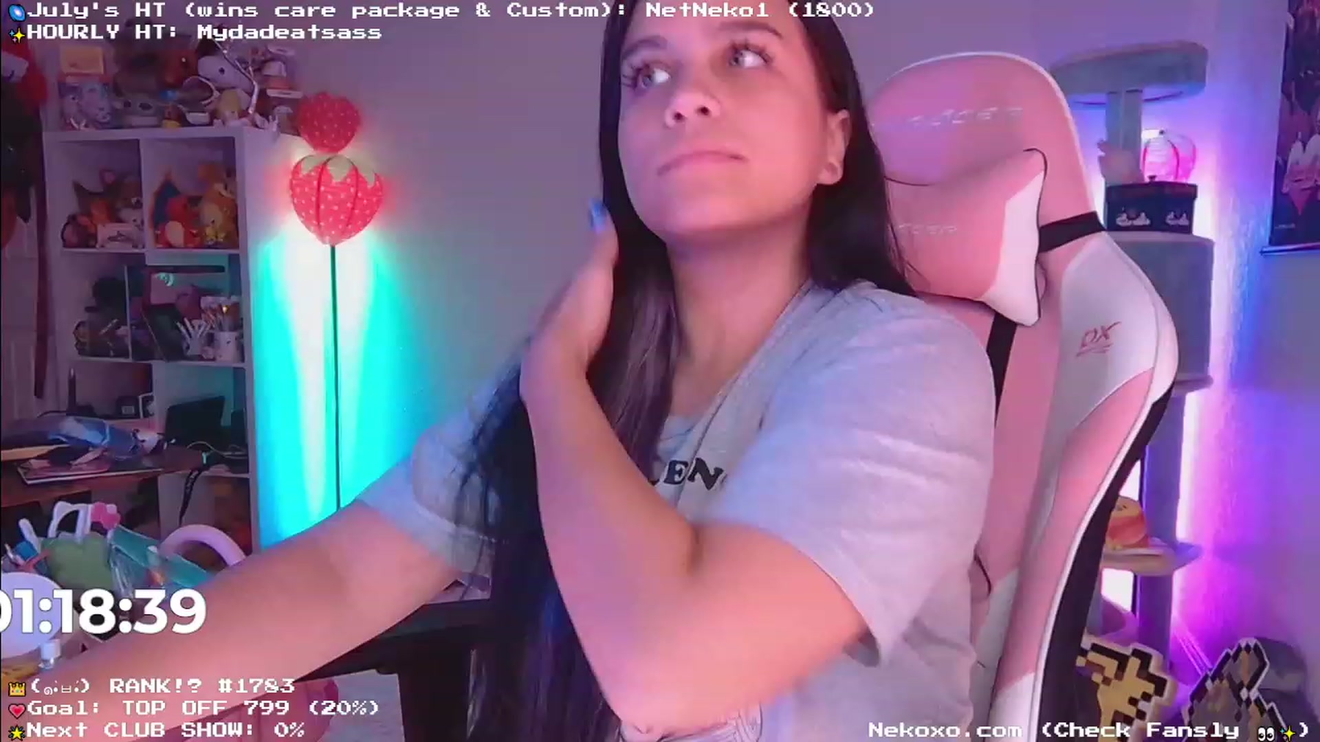 Gallery image thumbnail from Nekobeanxo's myfreecams stream on, 07/03/2023, 03:46 image 10 of 20