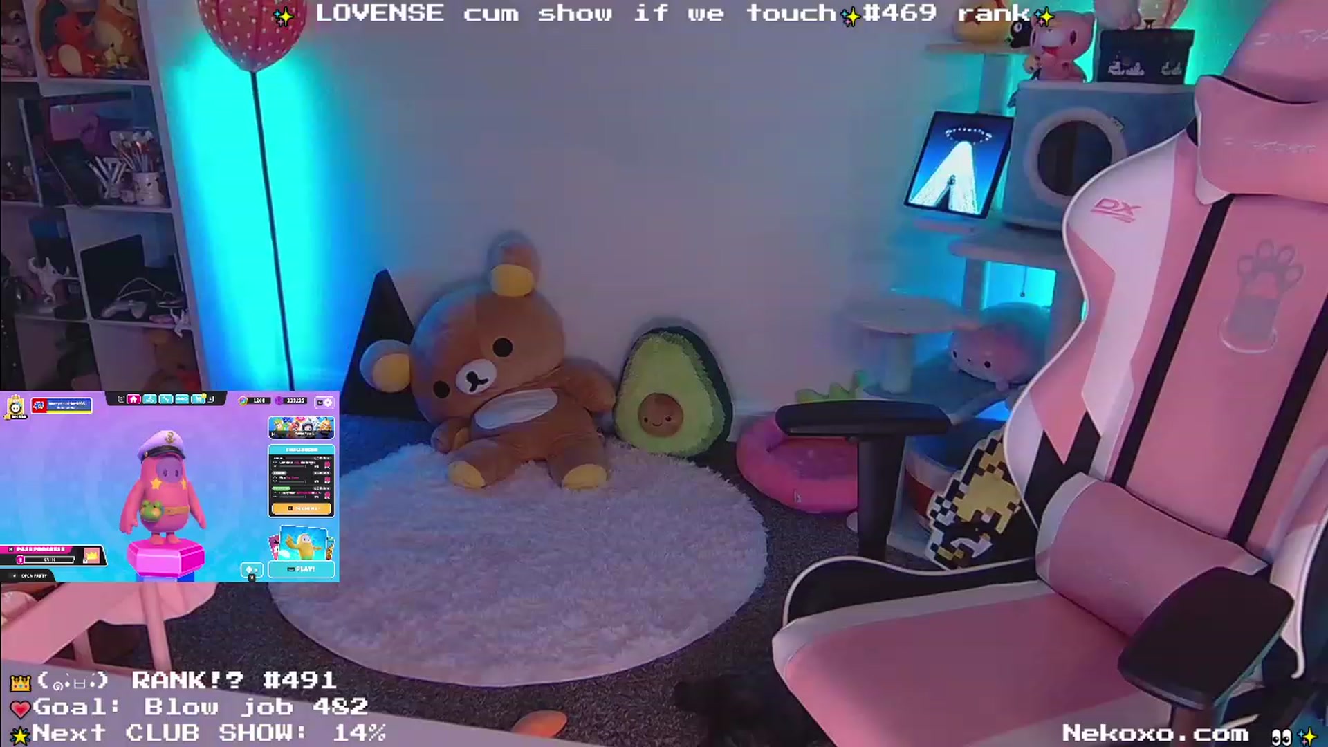 Gallery image thumbnail from Nekobeanxo's myfreecams stream on, 07/19/2023, 01:11 image 19 of 20