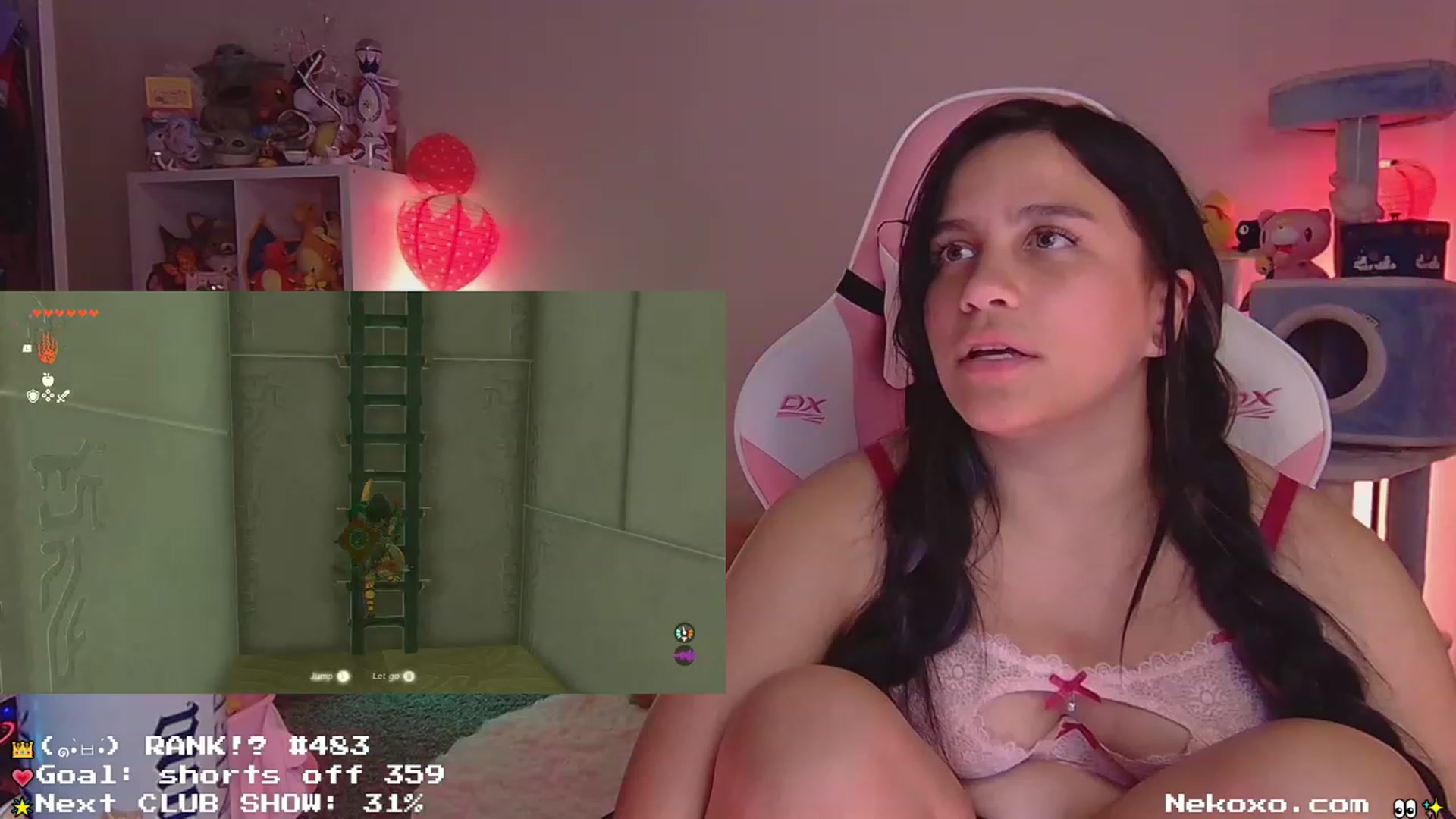 Gallery image thumbnail from Nekobeanxo's myfreecams stream on, 07/20/2023, 05:25 image 12 of 20