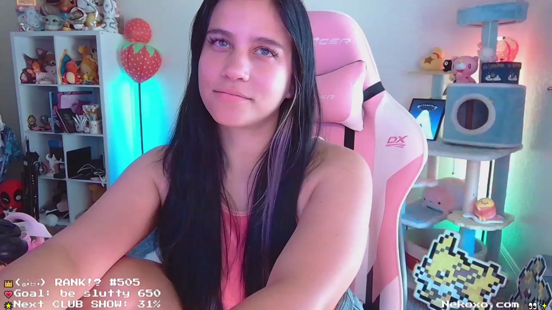 Gallery image thumbnail from Nekobeanxo's myfreecams stream on, 07/20/2023, 22:20 image 5 of 20