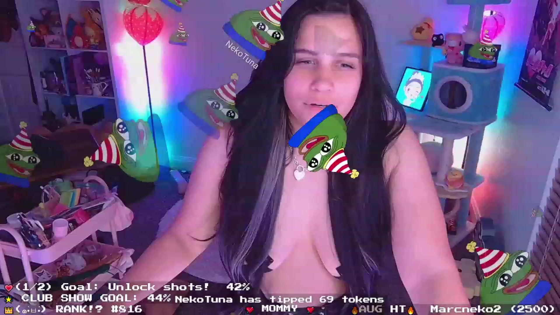 Gallery image thumbnail from Nekobeanxo's myfreecams stream on, 08/22/2023, 05:53 image 7 of 20