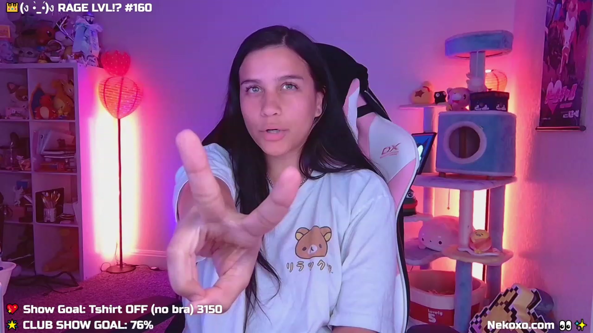 Gallery image thumbnail from Nekobeanxo's myfreecams stream on, 09/19/2023, 07:20 image 12 of 20
