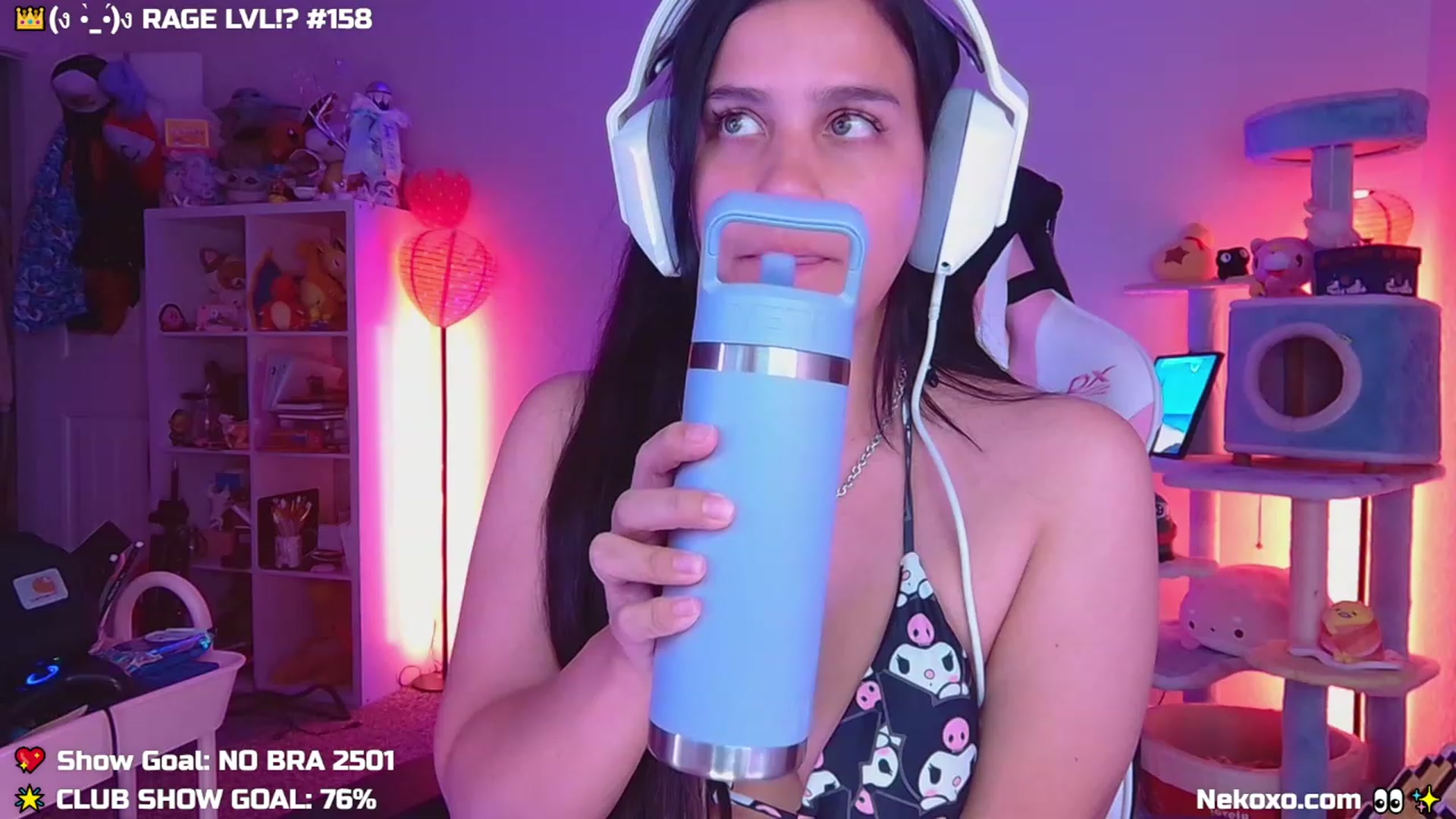 Gallery image thumbnail from Nekobeanxo's myfreecams stream on, 09/19/2023, 07:22 image 15 of 20