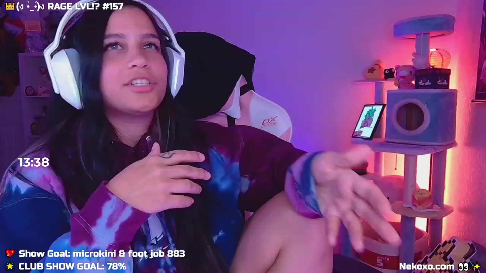 Gallery image thumbnail from Nekobeanxo's myfreecams stream on, 09/20/2023, 07:21 image 4 of 20