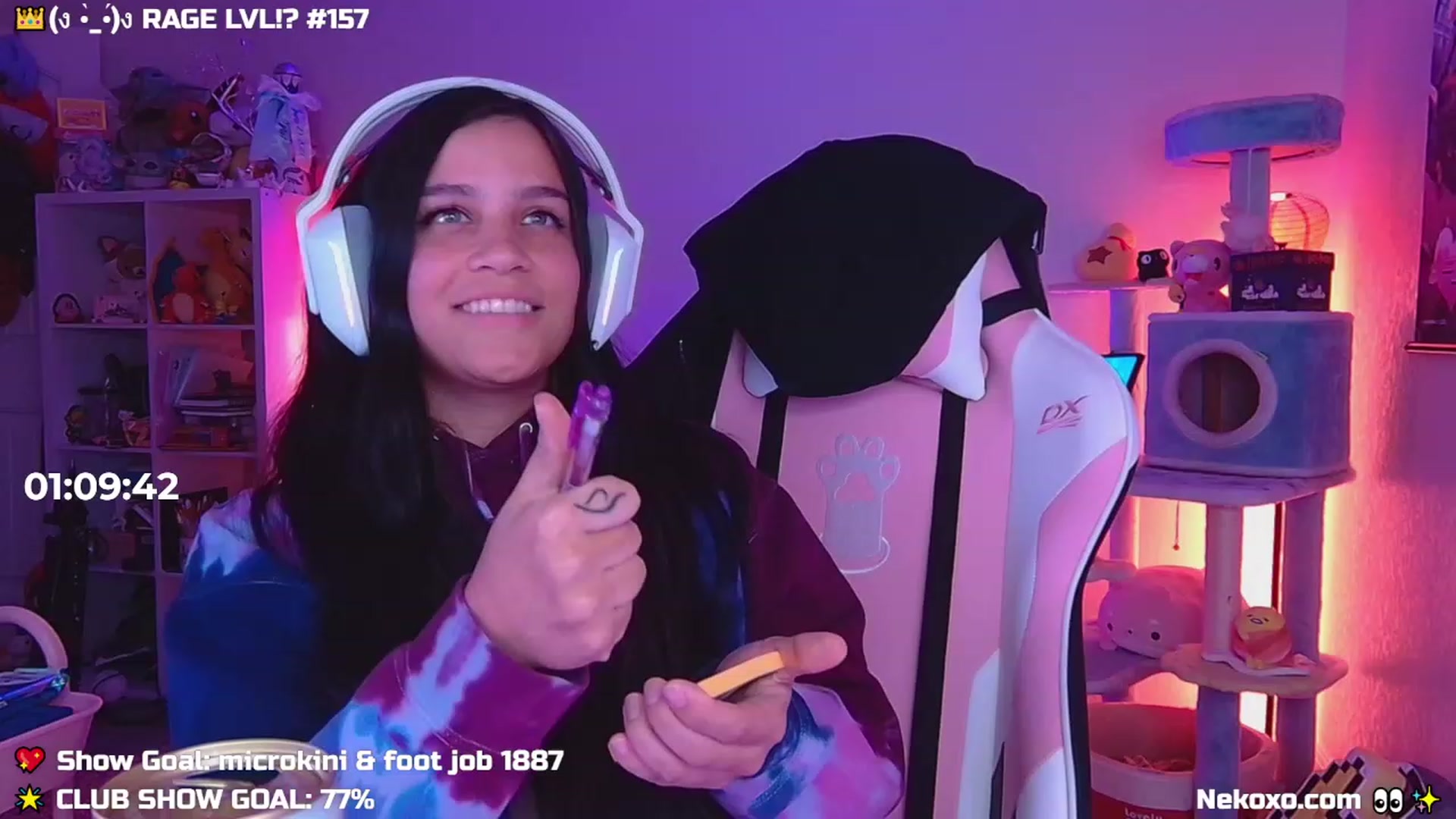 Gallery image thumbnail from Nekobeanxo's myfreecams stream on, 09/20/2023, 07:21 image 2 of 20