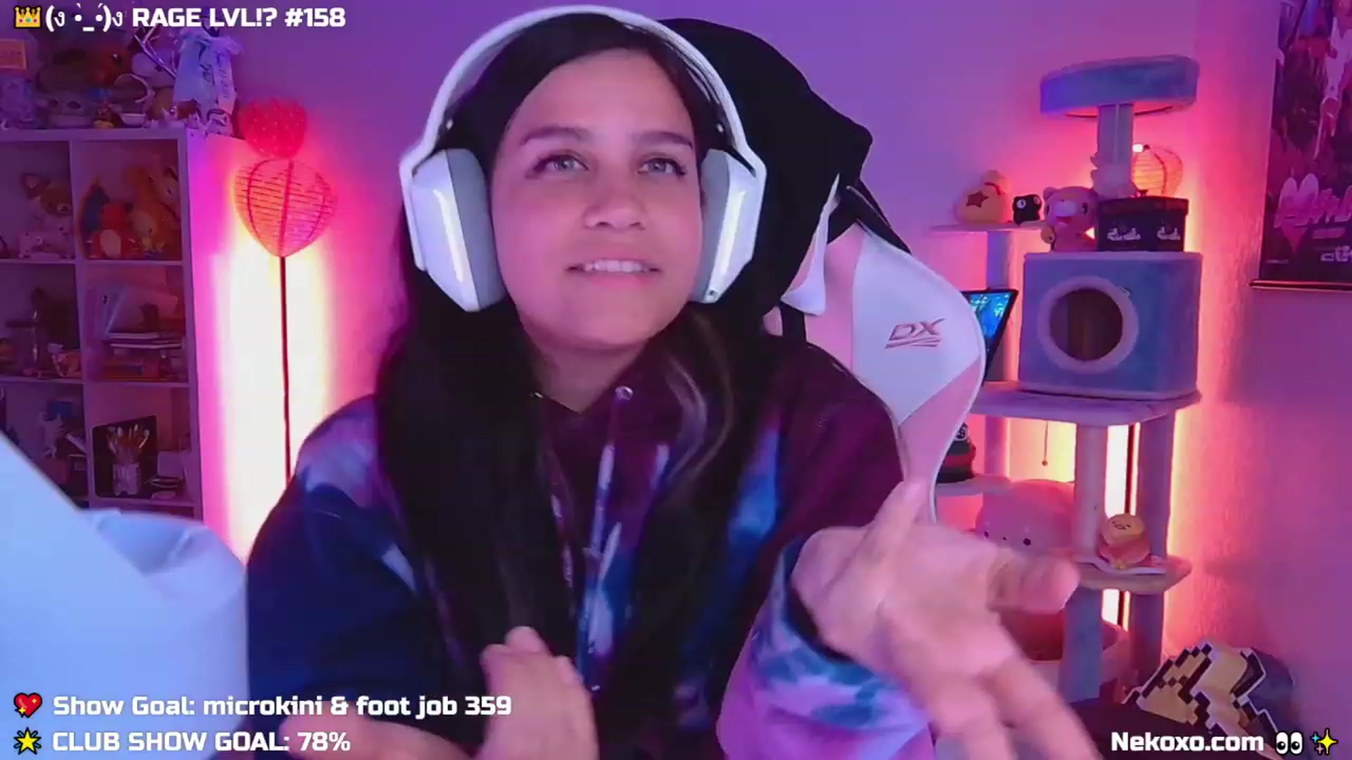 Gallery image thumbnail from Nekobeanxo's myfreecams stream on, 09/20/2023, 08:14 image 11 of 20