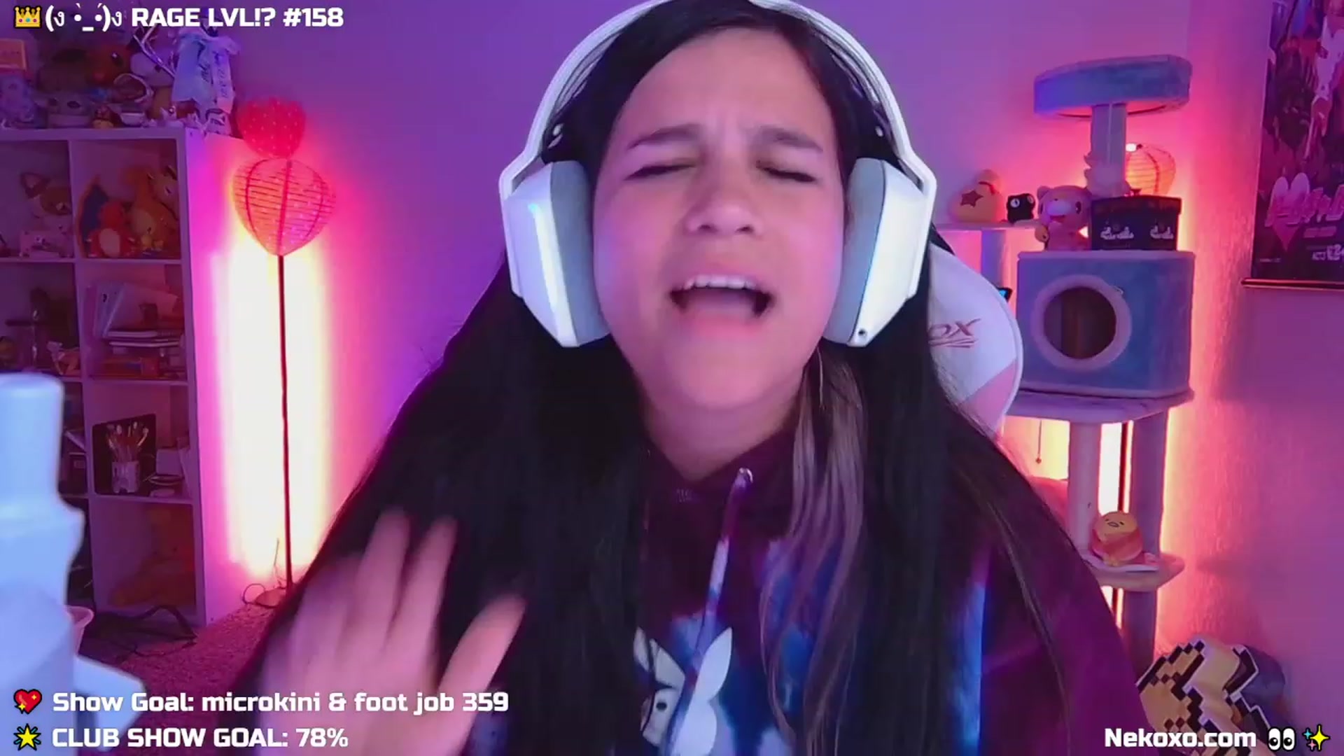 Gallery image thumbnail from Nekobeanxo's myfreecams stream on, 09/20/2023, 08:14 image 15 of 20