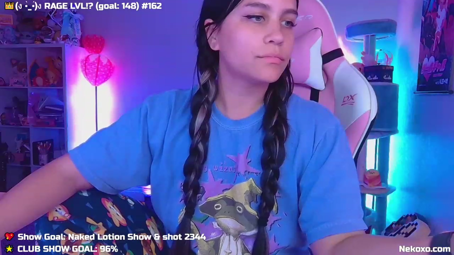 Gallery image thumbnail from Nekobeanxo's myfreecams stream on, 09/25/2023, 04:13 image 3 of 20
