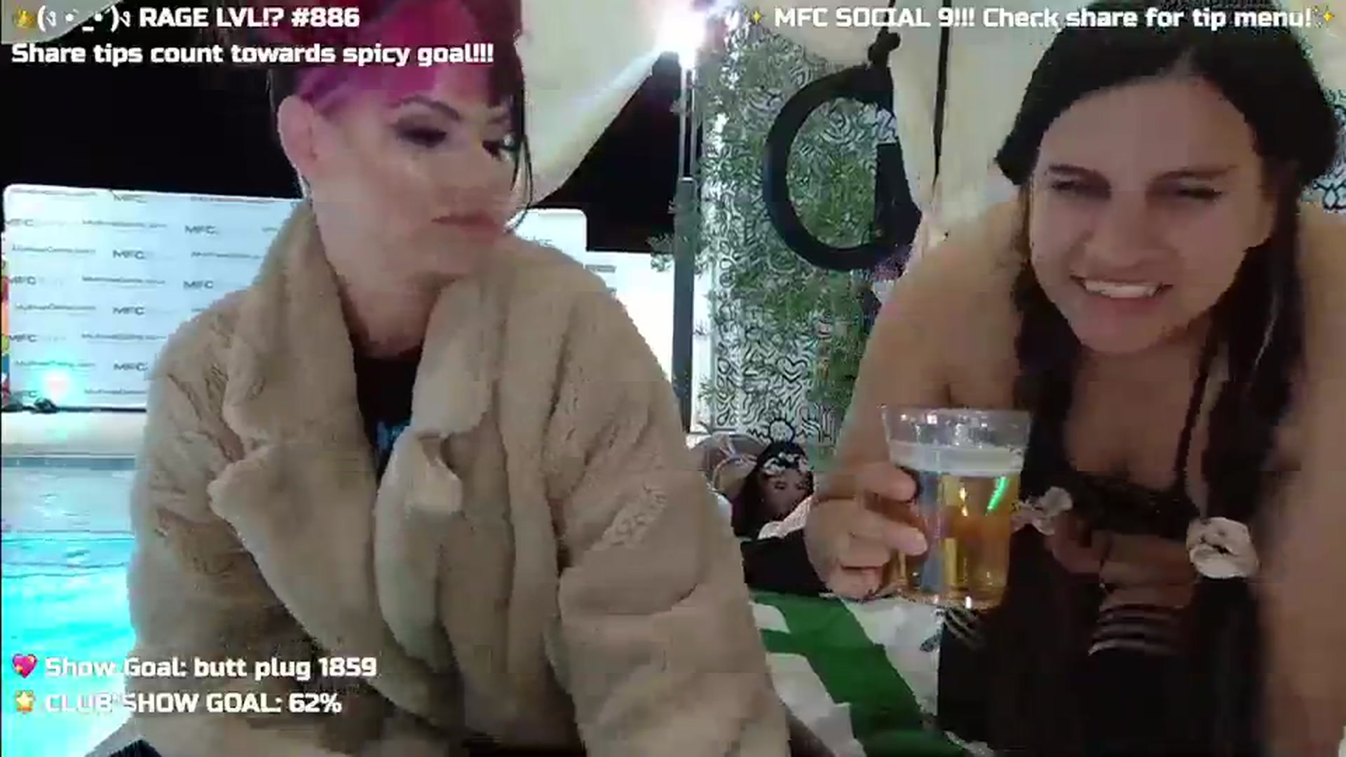 Gallery image thumbnail from Nekobeanxo's myfreecams stream on, 10/12/2023, 07:15 image 8 of 20