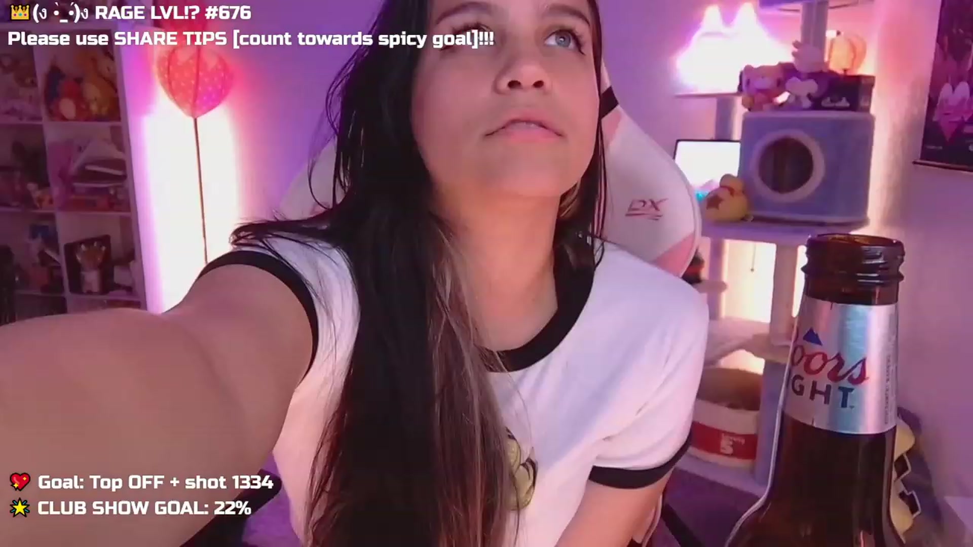 Gallery image thumbnail from Nekobeanxo's myfreecams stream on, 10/19/2023, 02:45 image 6 of 20