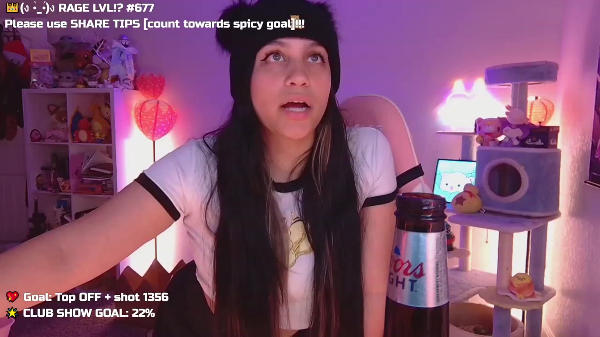 Gallery image thumbnail from Nekobeanxo's myfreecams stream on, 10/19/2023, 02:45 image 3 of 20