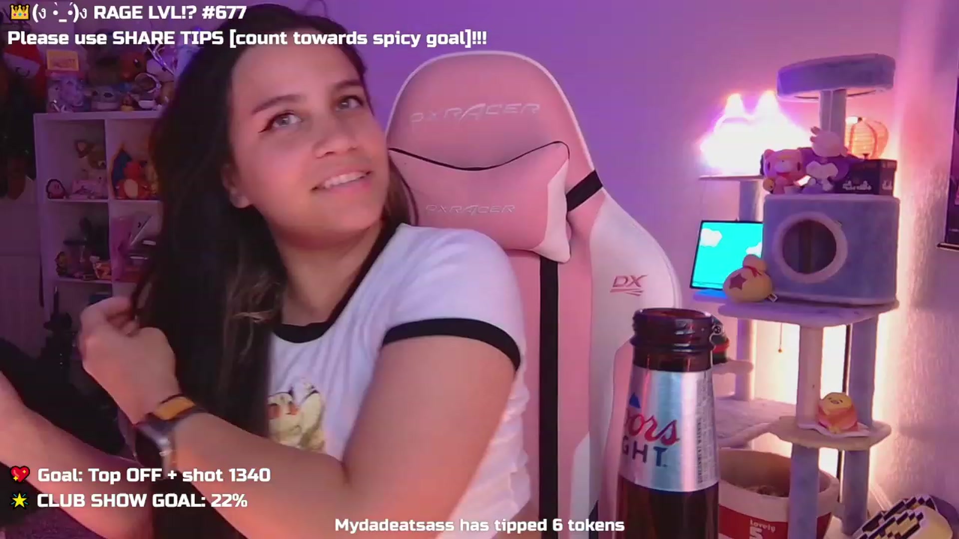 Gallery image thumbnail from Nekobeanxo's myfreecams stream on, 10/19/2023, 02:45 image 5 of 20