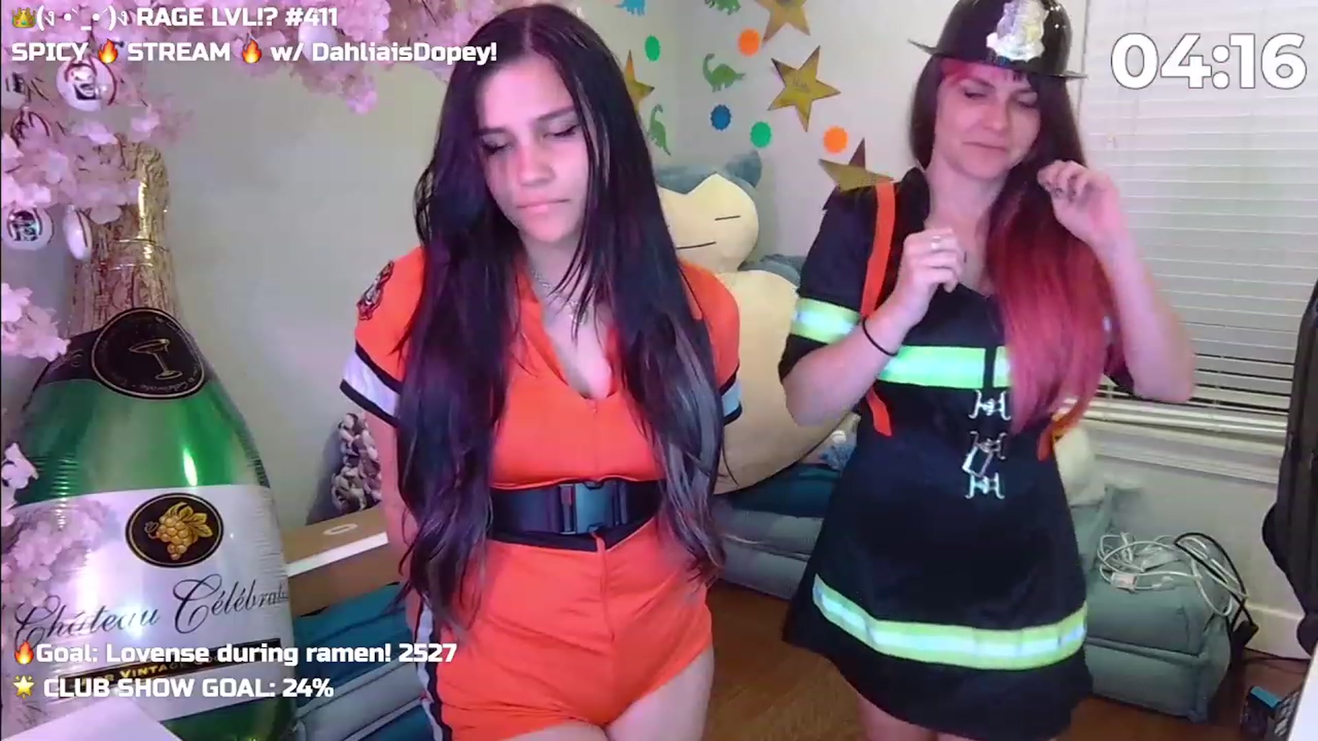 Gallery image thumbnail from Nekobeanxo's myfreecams stream on, 10/27/2023, 04:14 image 19 of 20