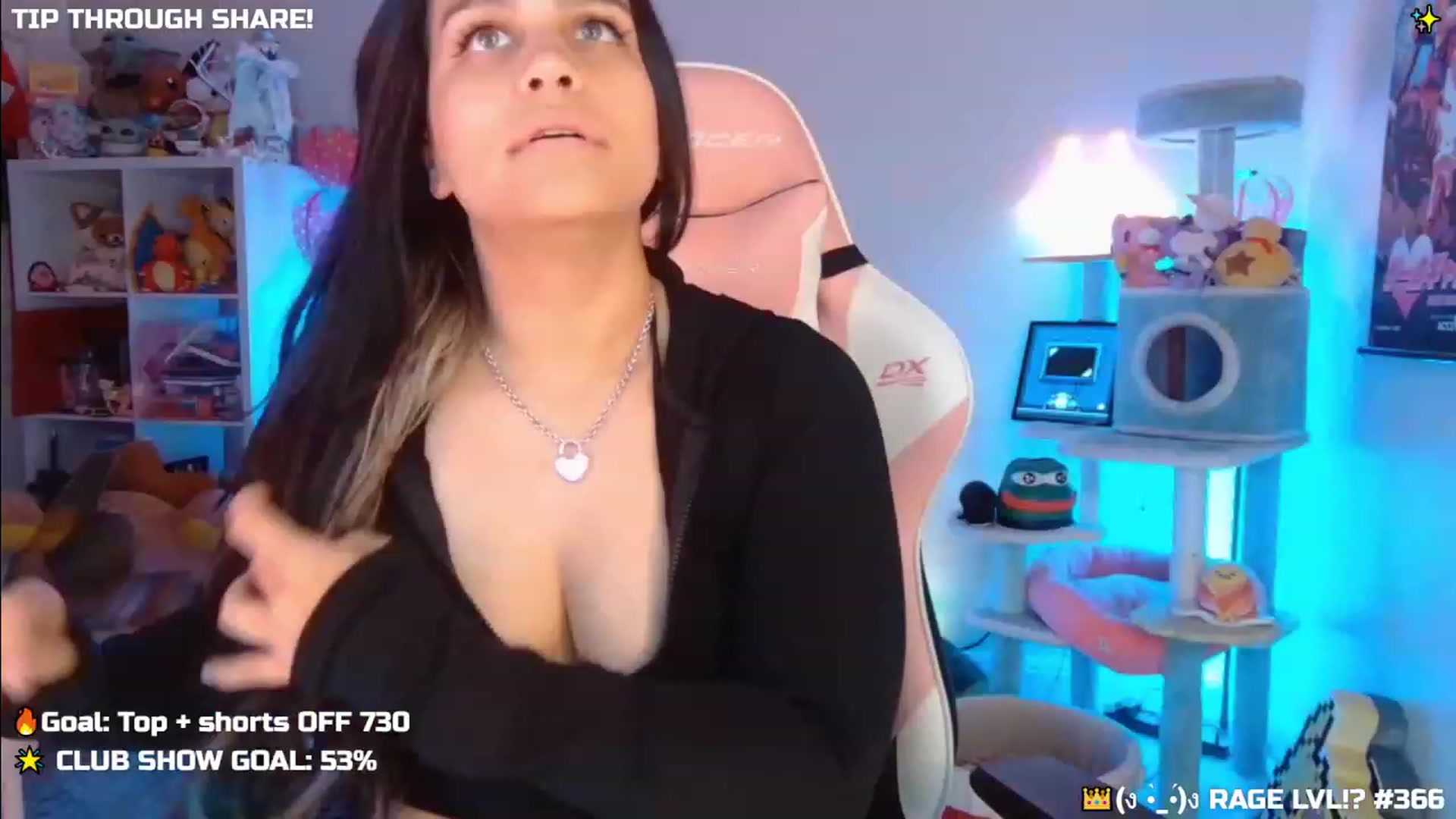 Gallery image thumbnail from Nekobeanxo's myfreecams stream on, 11/10/2023, 03:15 image 17 of 20