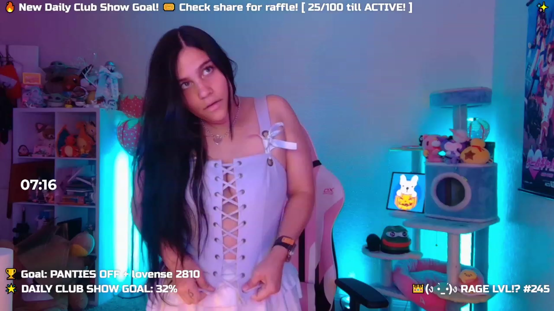 Gallery image thumbnail from Nekobeanxo's myfreecams stream on, 11/20/2023, 05:14 image 20 of 20