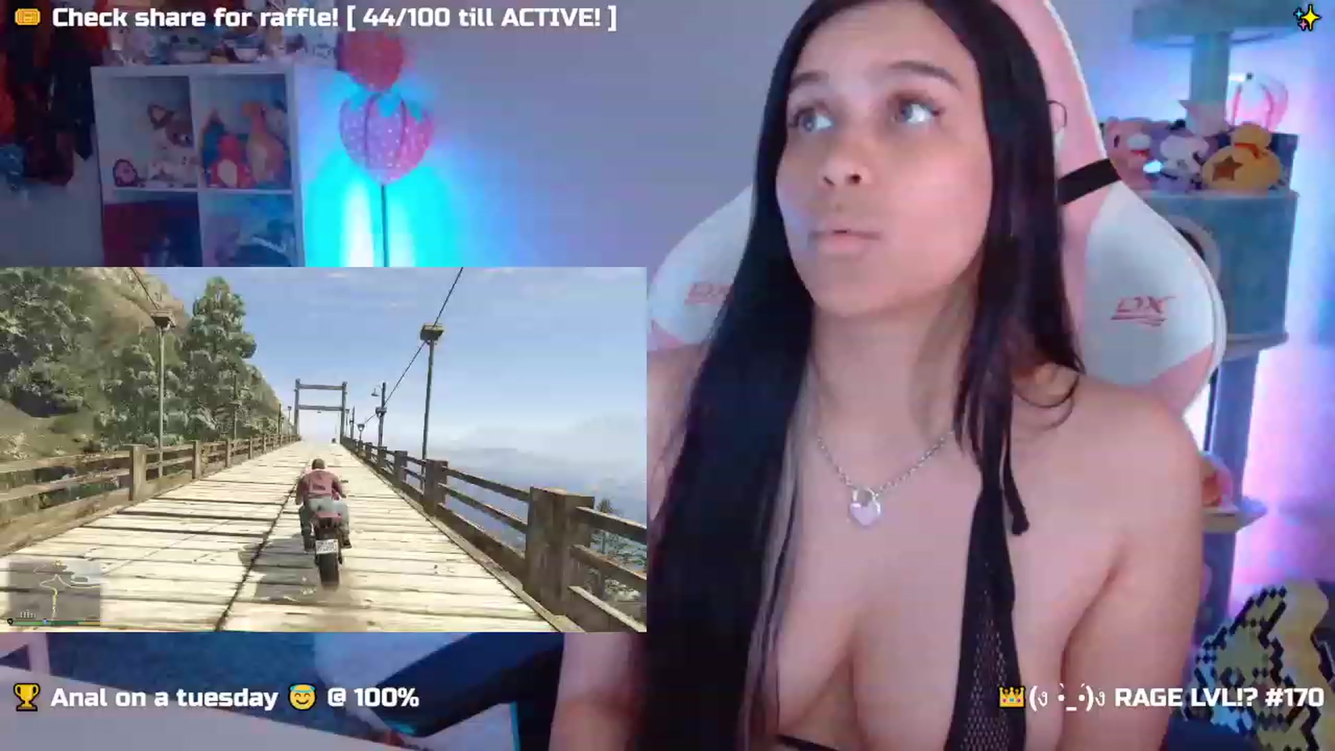 Gallery image thumbnail from Nekobeanxo's myfreecams stream on, 11/29/2023, 10:26 image 16 of 20
