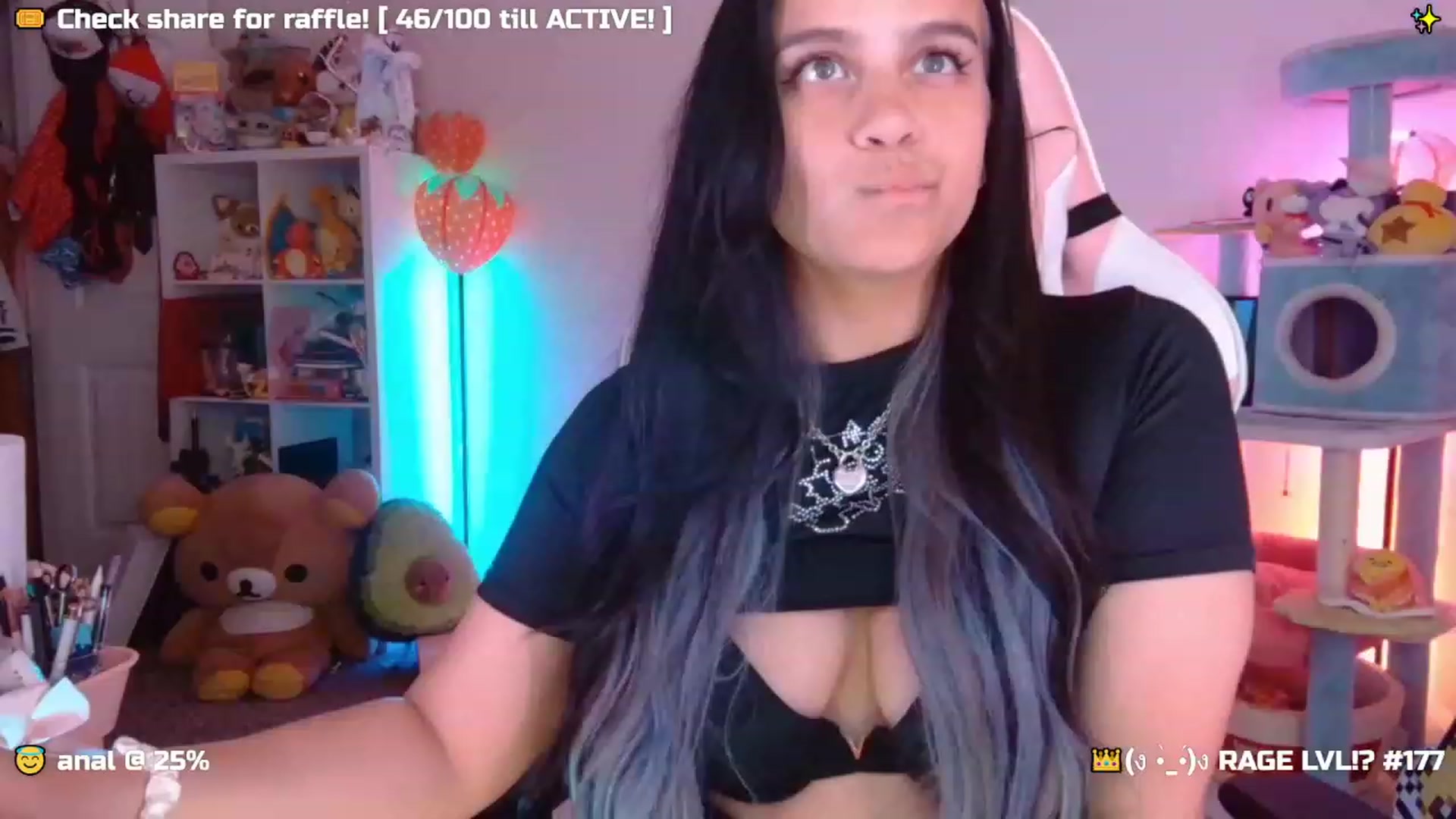 Gallery image thumbnail from Nekobeanxo's myfreecams stream on, 12/01/2023, 07:01 image 12 of 20