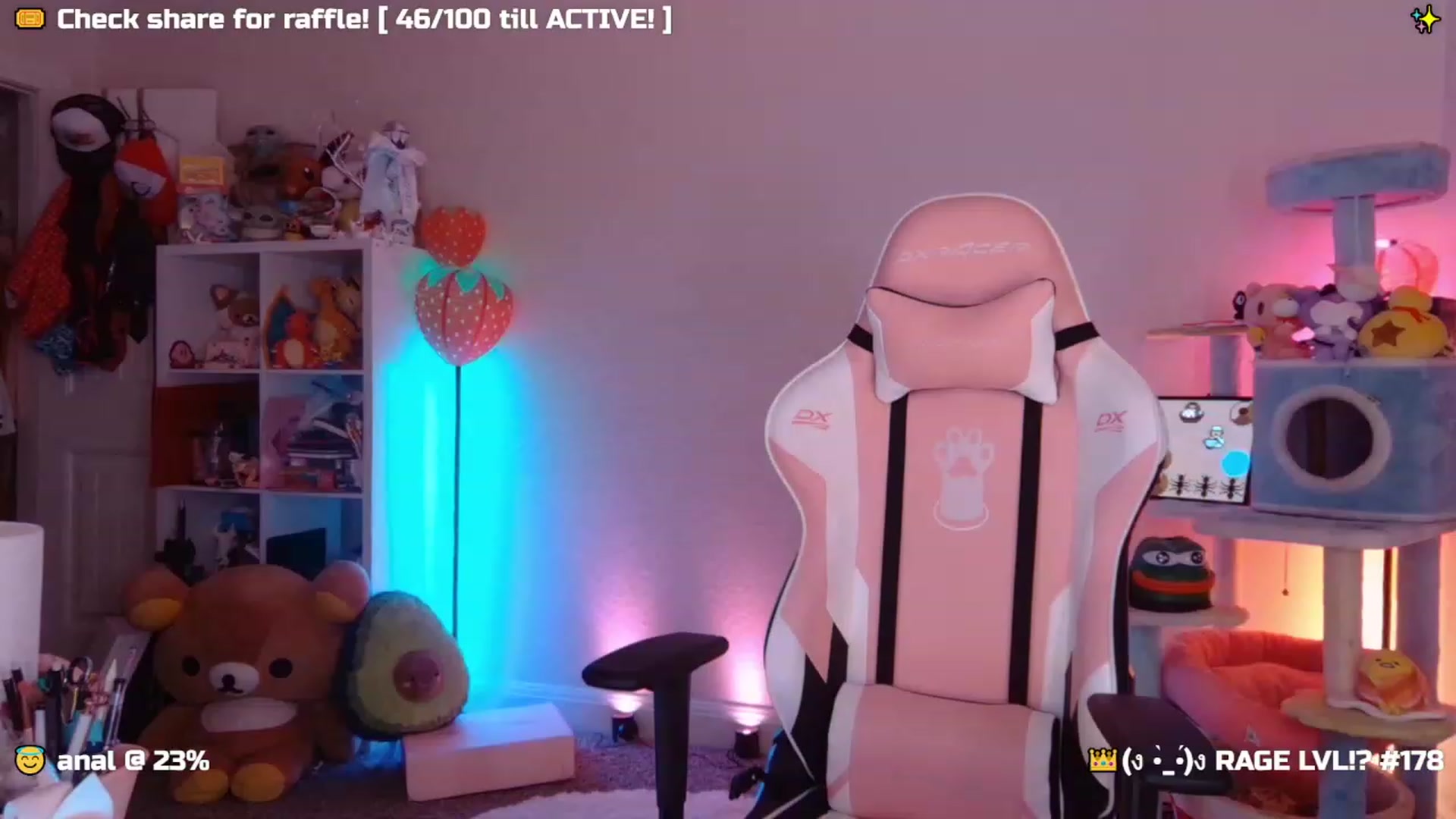 Gallery image thumbnail from Nekobeanxo's myfreecams stream on, 12/01/2023, 07:01 image 10 of 20