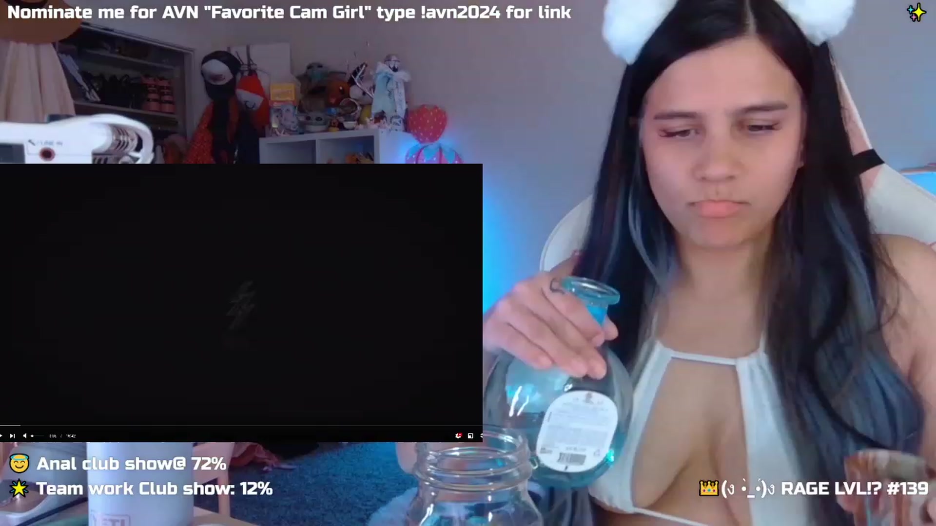 Gallery image thumbnail from Nekobeanxo's myfreecams stream on, 12/03/2023, 08:22 image 16 of 20