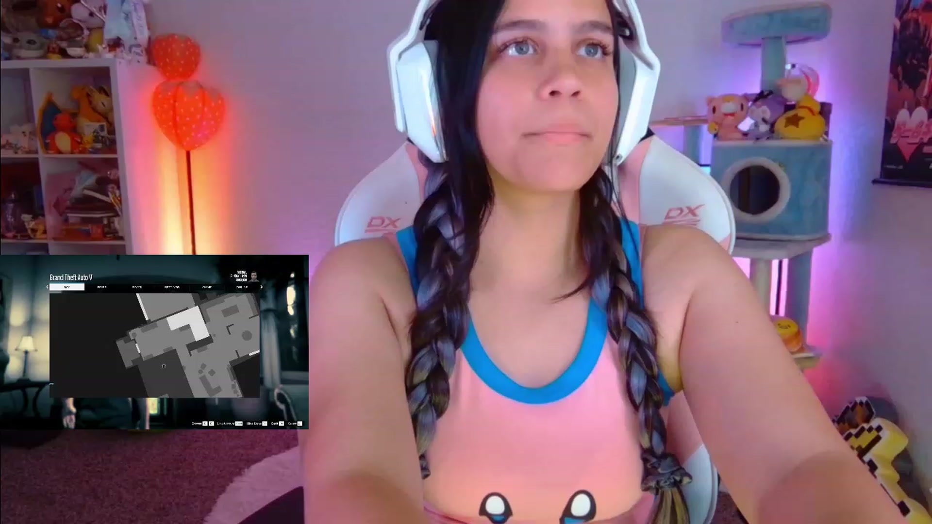 Gallery image thumbnail from Nekobeanxo's myfreecams stream on, 12/15/2023, 07:30 image 3 of 20