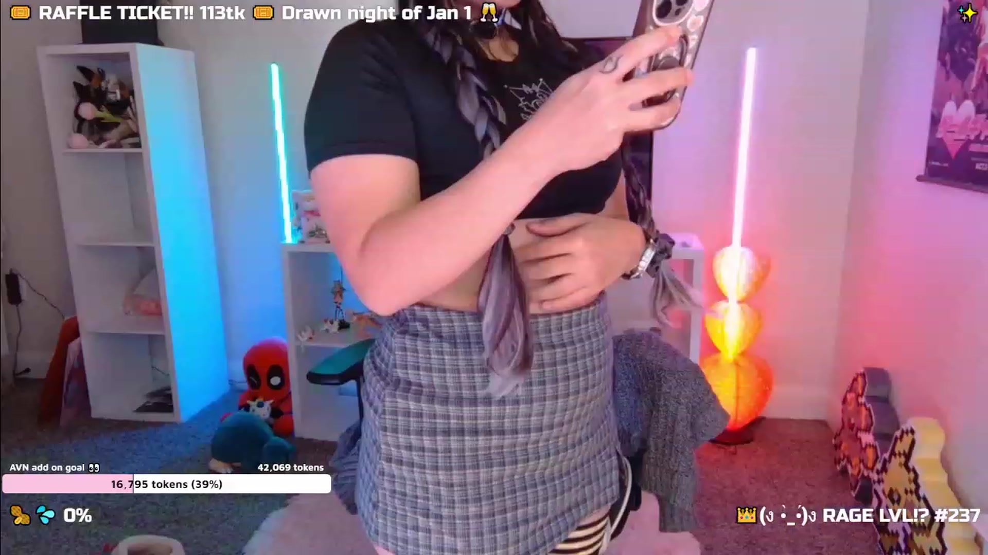 Gallery image thumbnail from Nekobeanxo's myfreecams stream on, 12/21/2023, 03:24 image 9 of 20