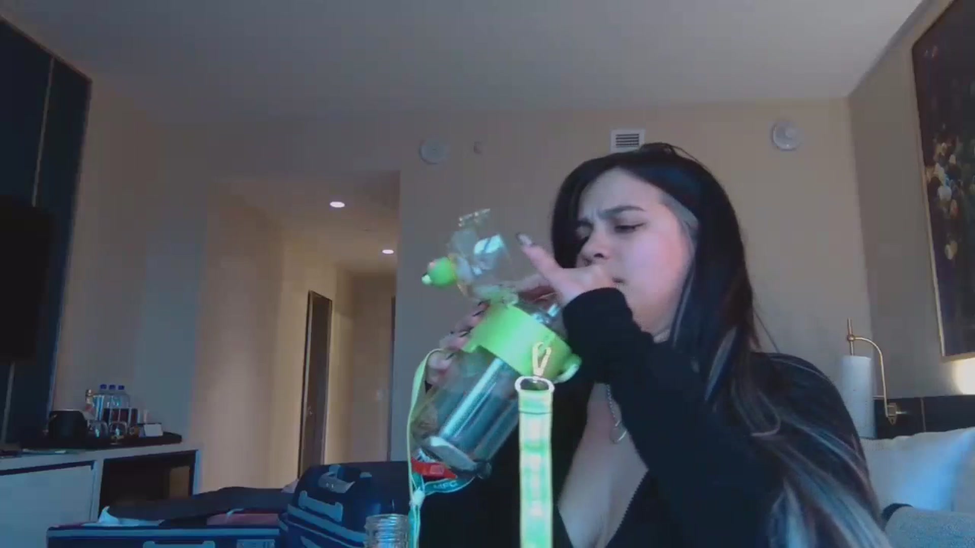 Gallery image thumbnail from Nekobeanxo's myfreecams stream on, 01/25/2024, 24:16 image 8 of 20