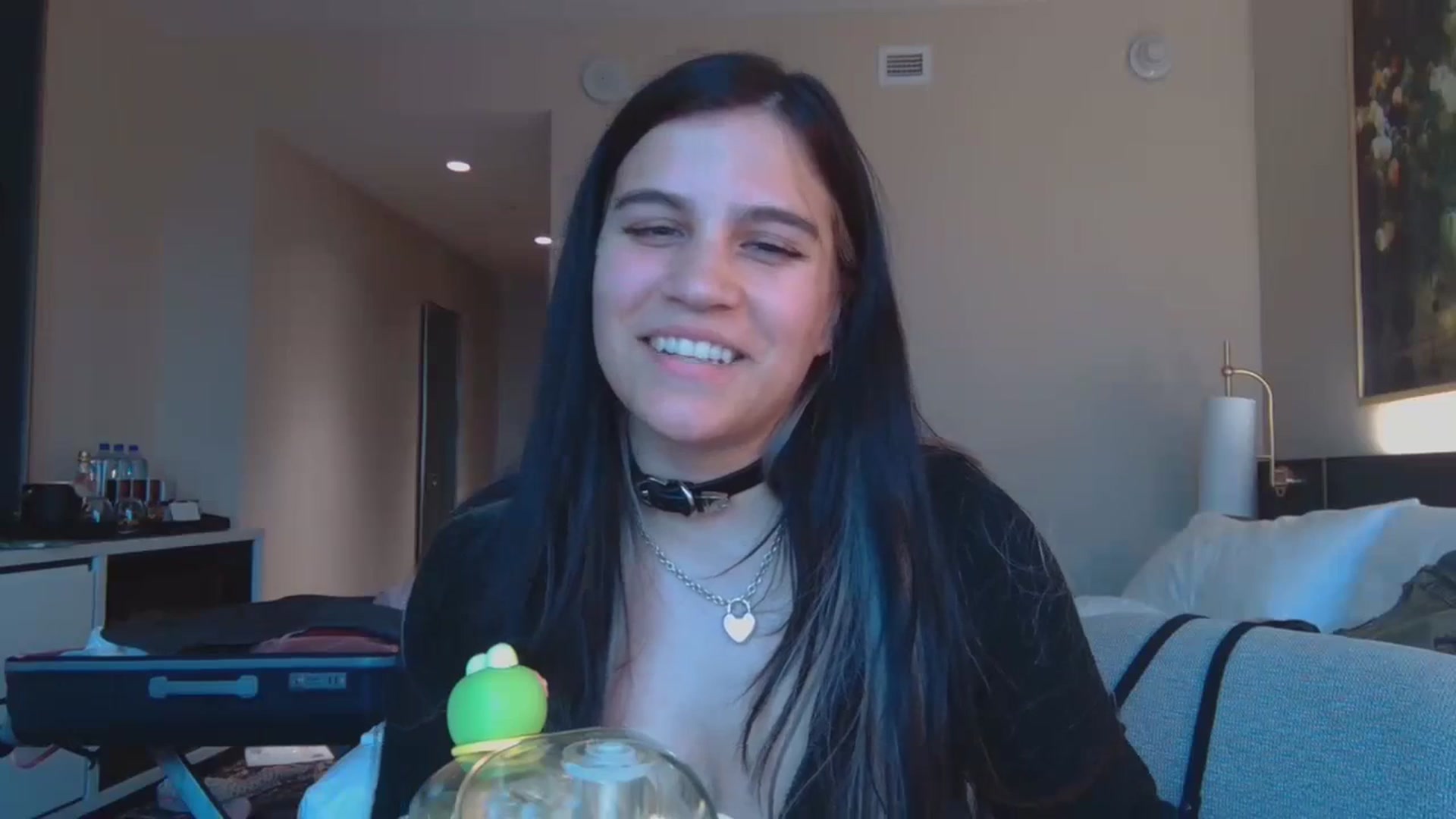 Gallery image thumbnail from Nekobeanxo's myfreecams stream on, 01/25/2024, 24:16 image 17 of 20