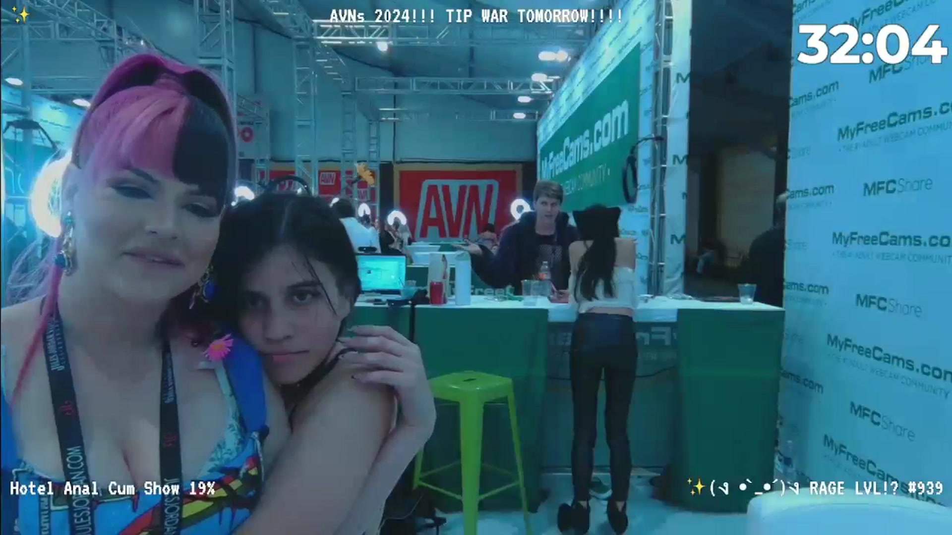 Gallery image thumbnail from Nekobeanxo's myfreecams stream on, 01/25/2024, 03:27 image 18 of 20